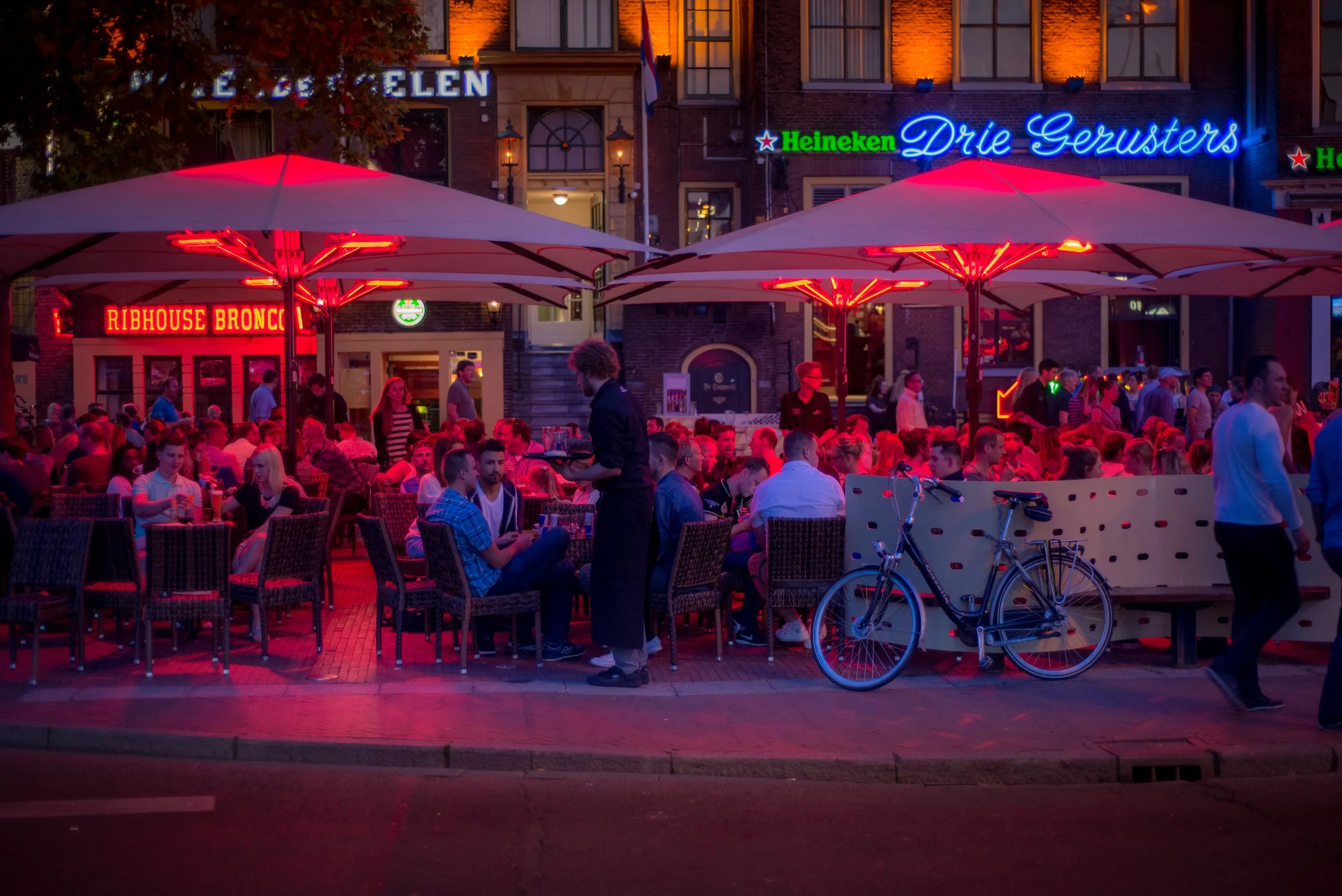 The Best Situations To Use Awkward Silence