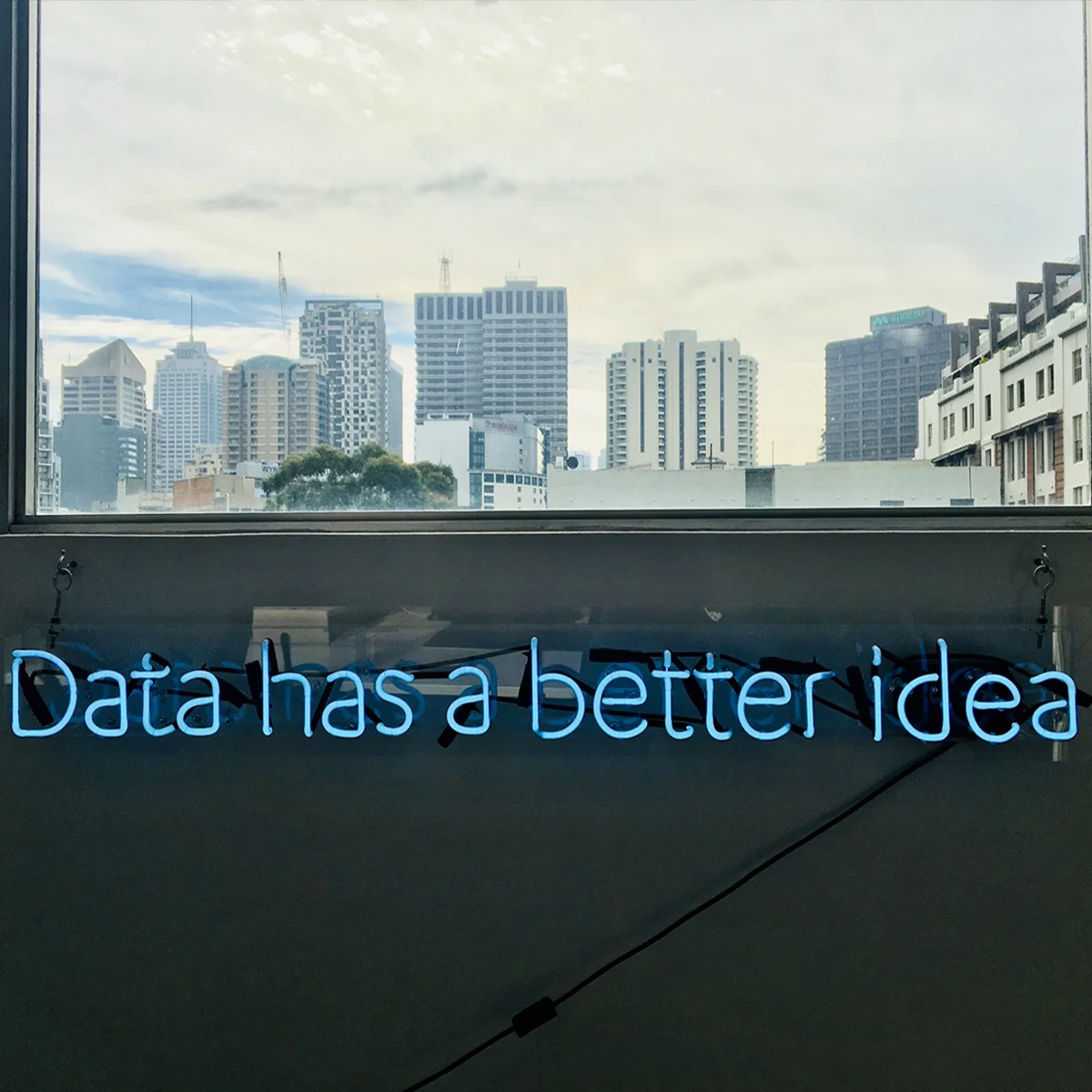 data.jpg