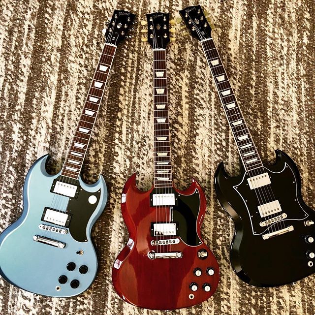 Too many choices. #gibson #gibsonsg #gibsonguitars #sg #reissue #guitar #gearporn #newguitar