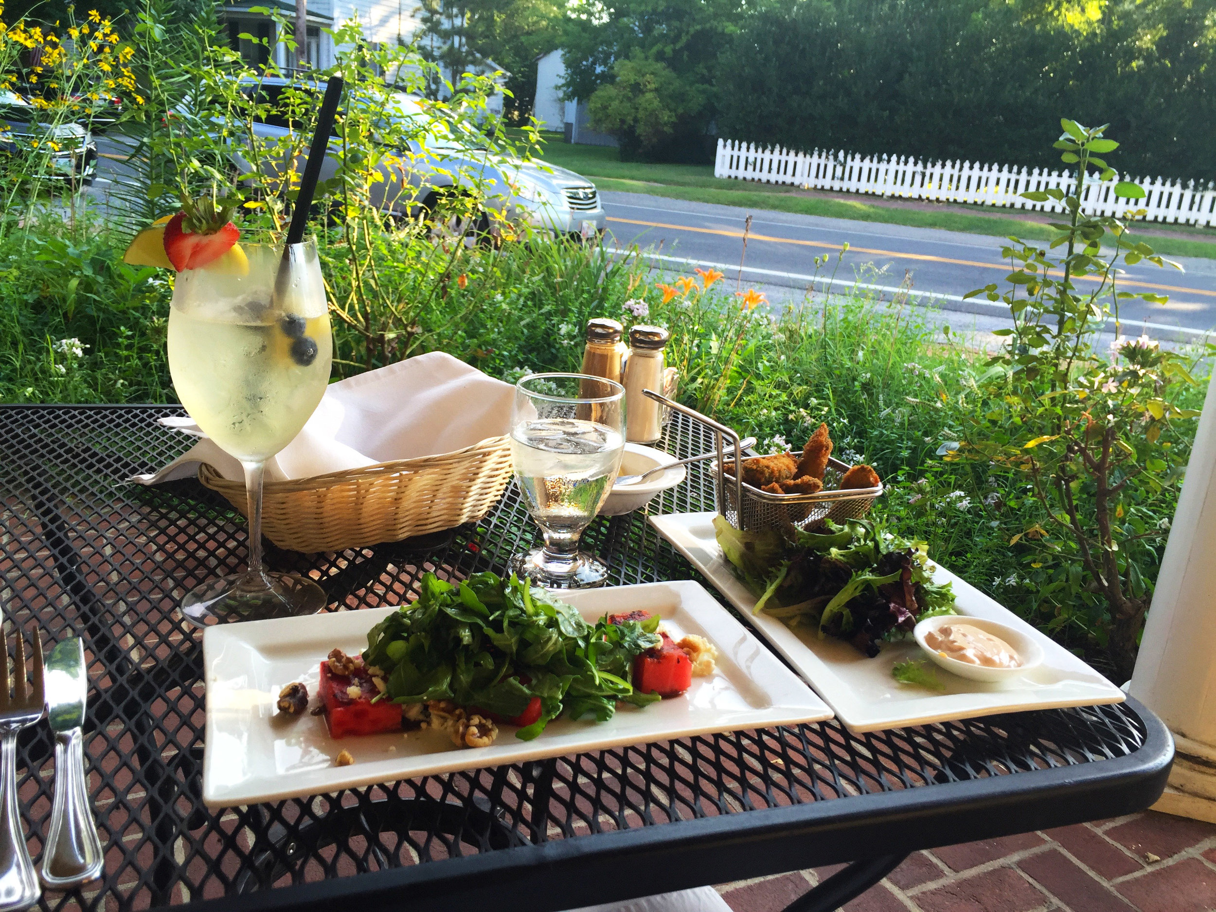 Dinner at the Robert Morris Inn