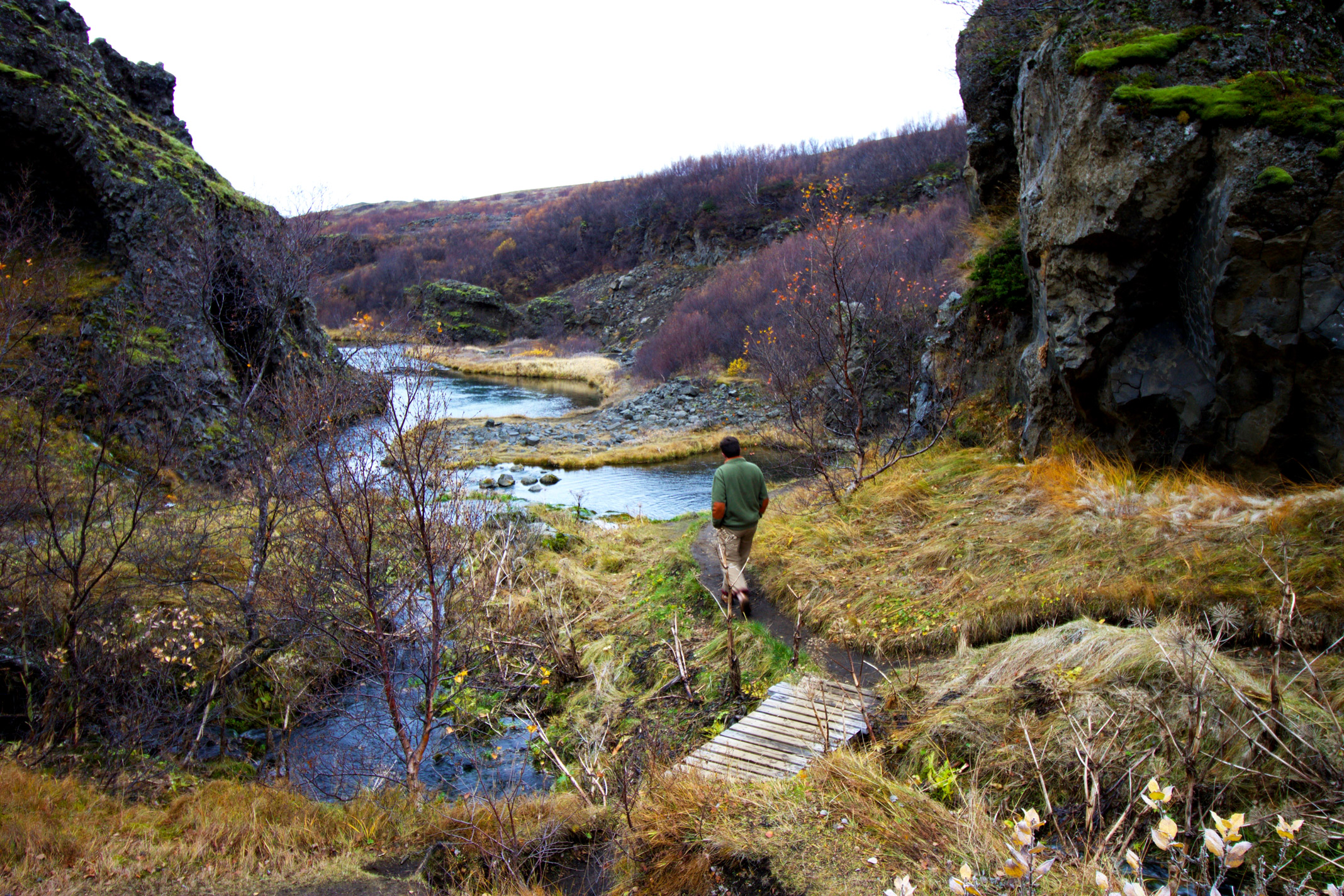 Gjain-Iceland-Bridge.jpg