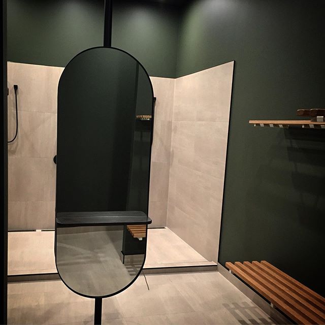 Custom oval Outline Mirrors with shelves designed by @jessica.m____  for the soon to open @ostudio_nz 
#customwork #yogastudio #mirrors #changingroom #blacksteel #nzdesign