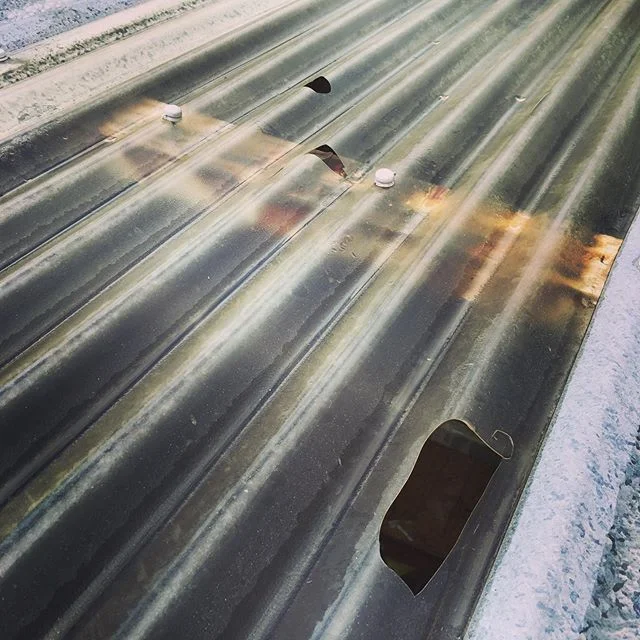 Hail coming through the workshop roof yesterday was less than ideal!

#thunder #lightning #hailstorm
