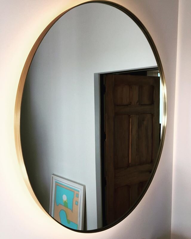 Thank you all for your continued support during the lockdown period and for getting behind our sale. We are truely humbled.
- 
20% off brass Outline Mirrors continues while we are in Level 4
-
With all orders handmade when our workshop can reopen.

#