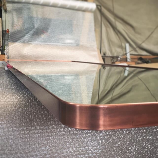 Full length Outline Mirror in custom antiqued copper.
.
.
#customwork #copperandglass #fulllengthmirror #nzdesign #handmade