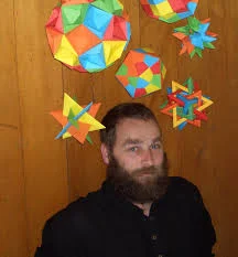 Hugh Gribben: Mathematical Origami