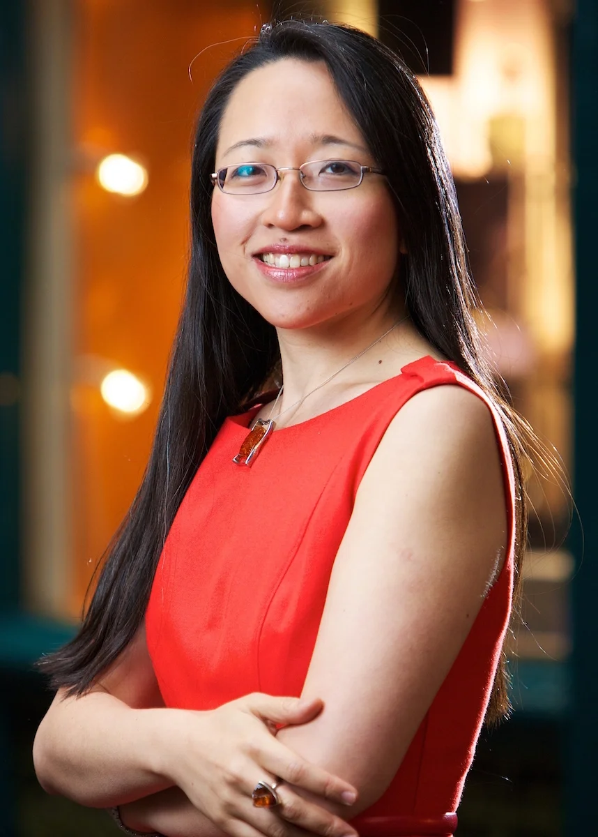 Eugenia Cheng: Beyond Infinity