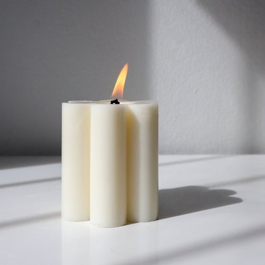 Crosslane Lily Drip Candle