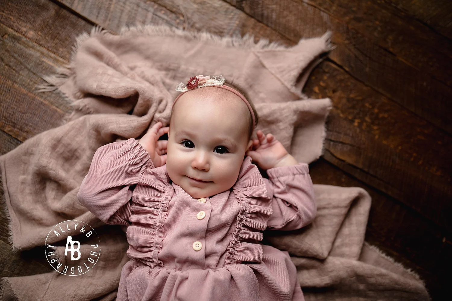Infants Ally B Photography Naperville Newborn Photographer Naperville Family Photographer Naperville Child Photographer