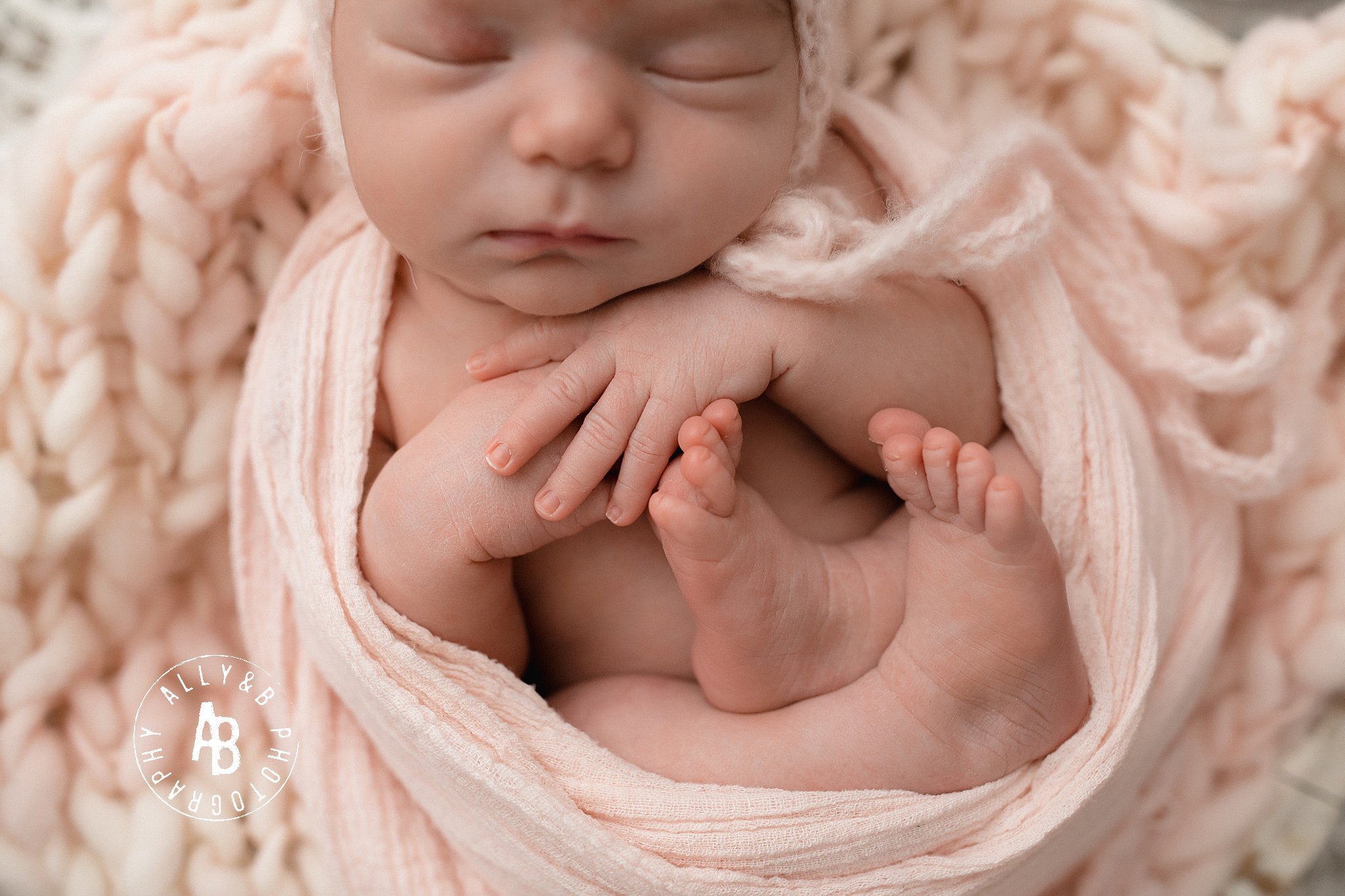 posed newborn photography.jpg