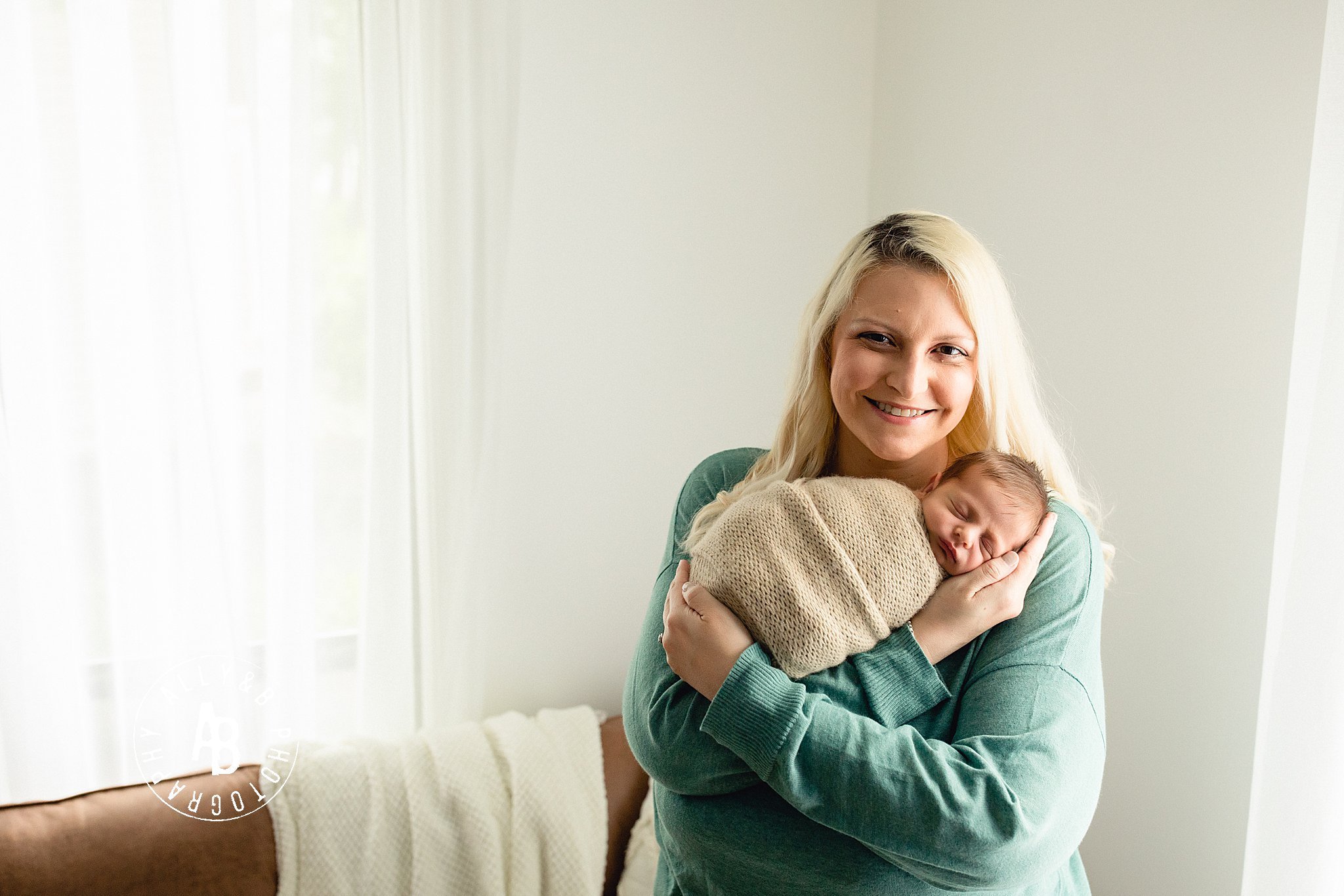 newborn photos.jpg