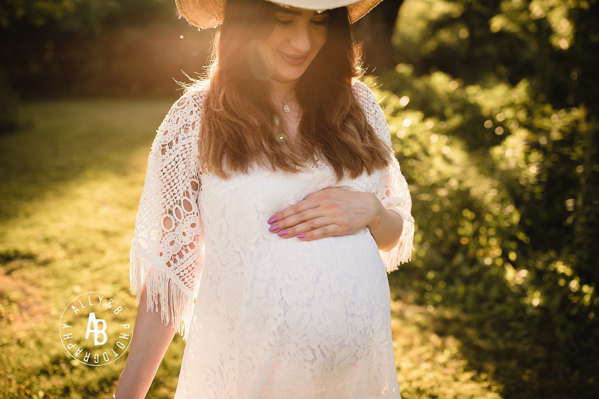 maternity photo session near me.jpg