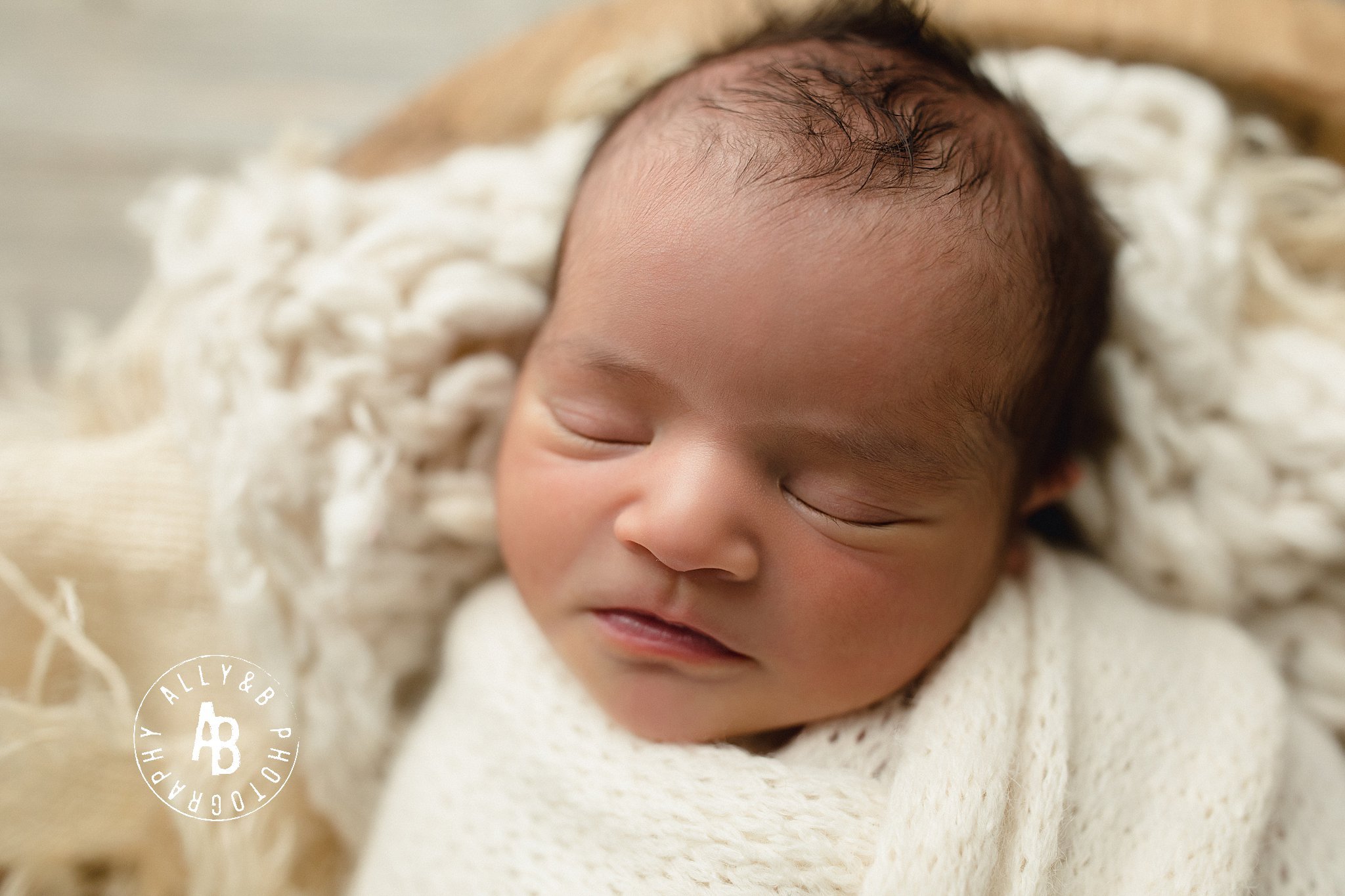 newborn photography chicago.jpg