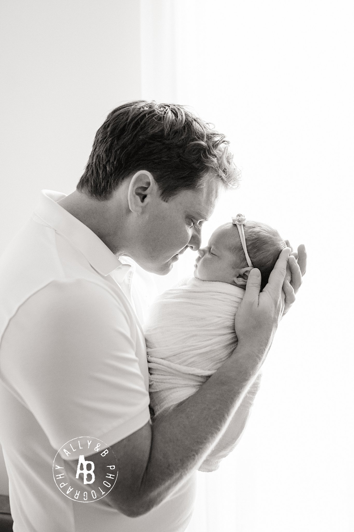 lifestyle newborn photoshoot.jpg