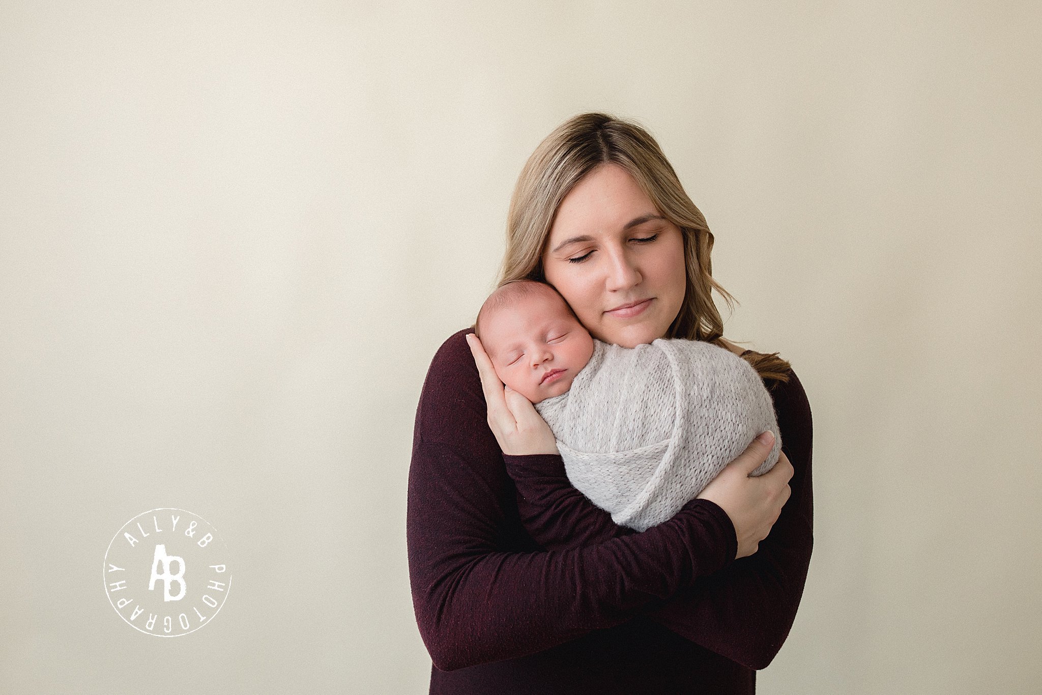 newborn photos.jpg