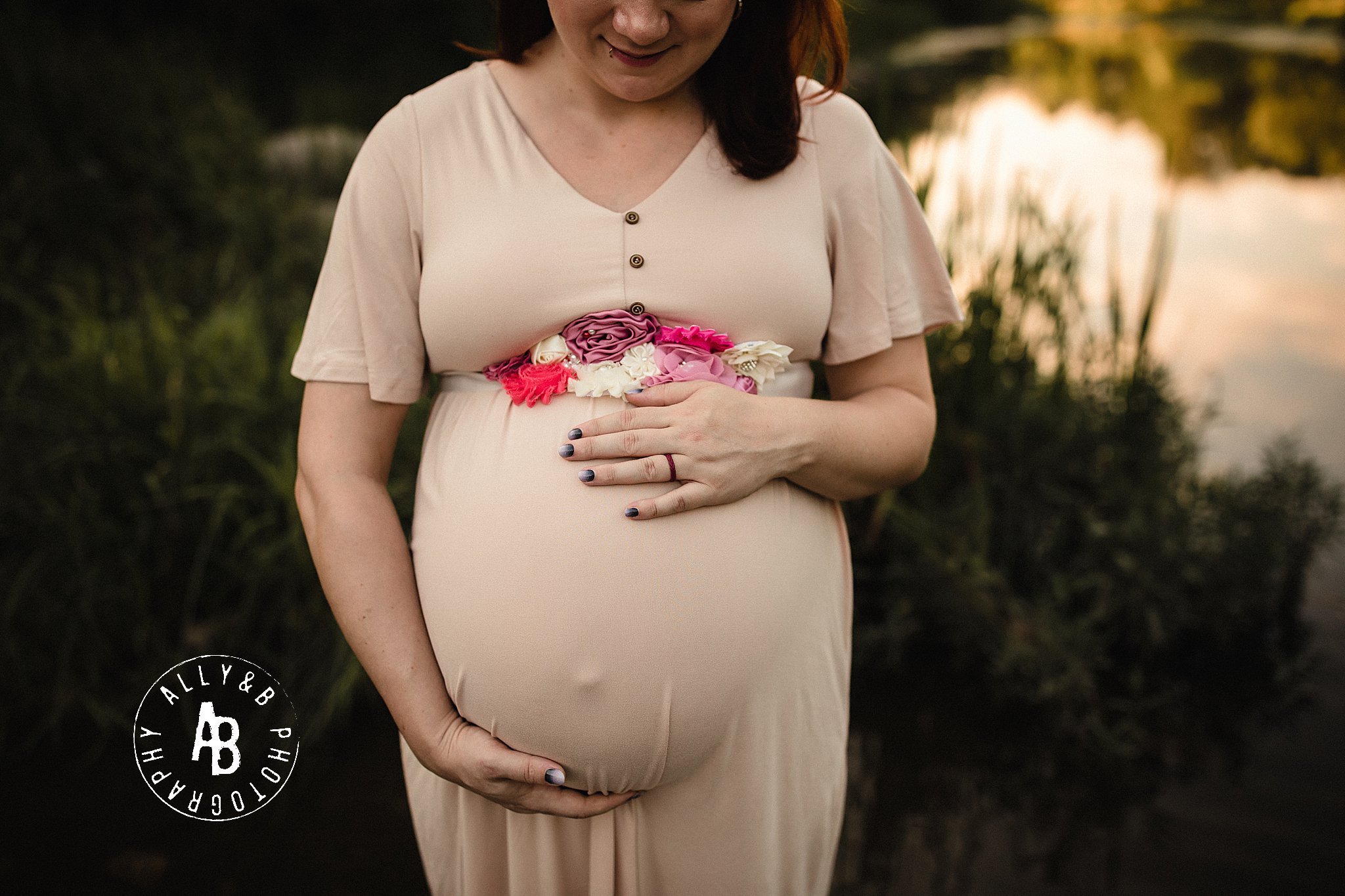 naperville maternity photographer.jpg