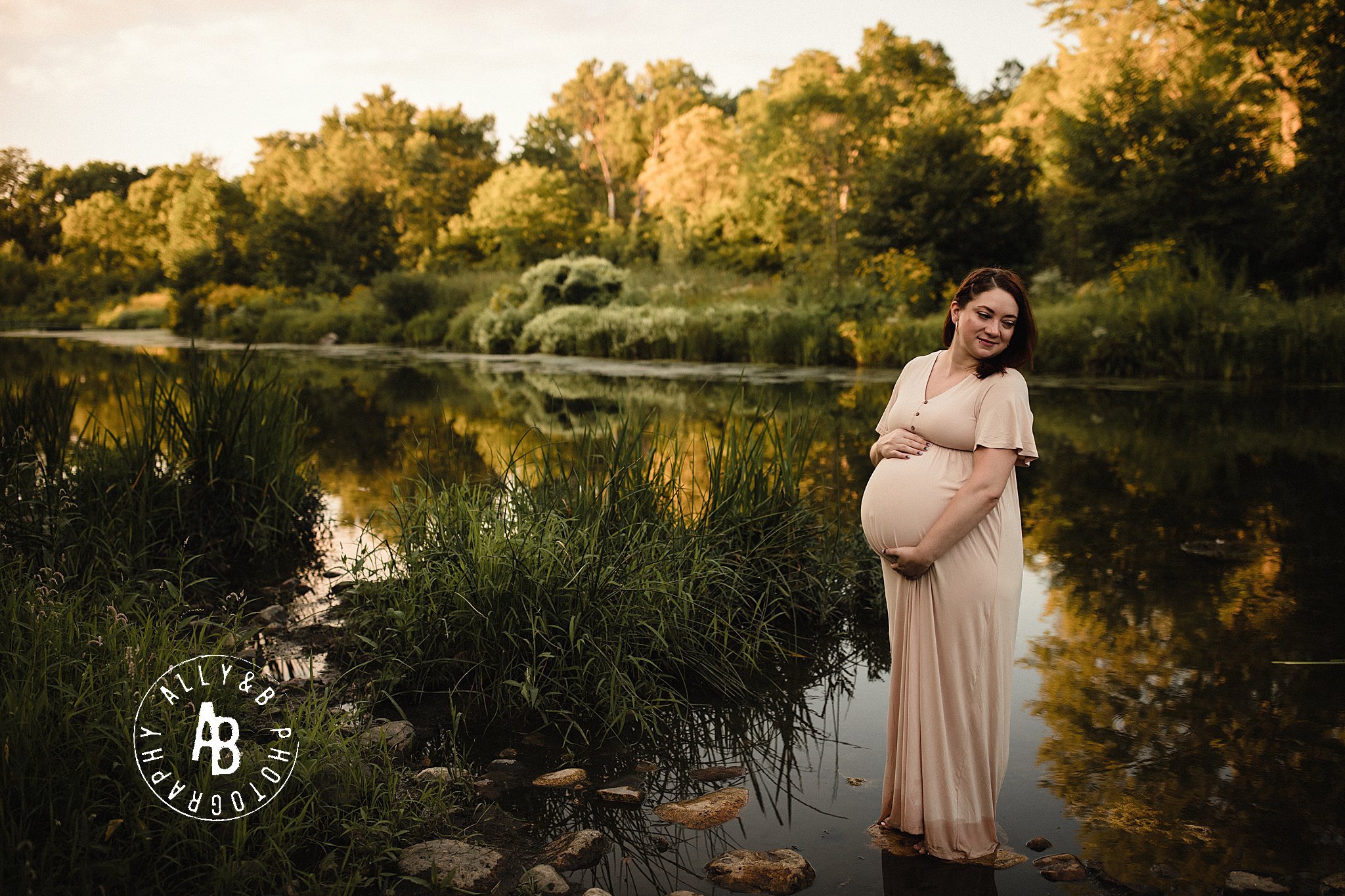 maternity photographers in naperville.jpg