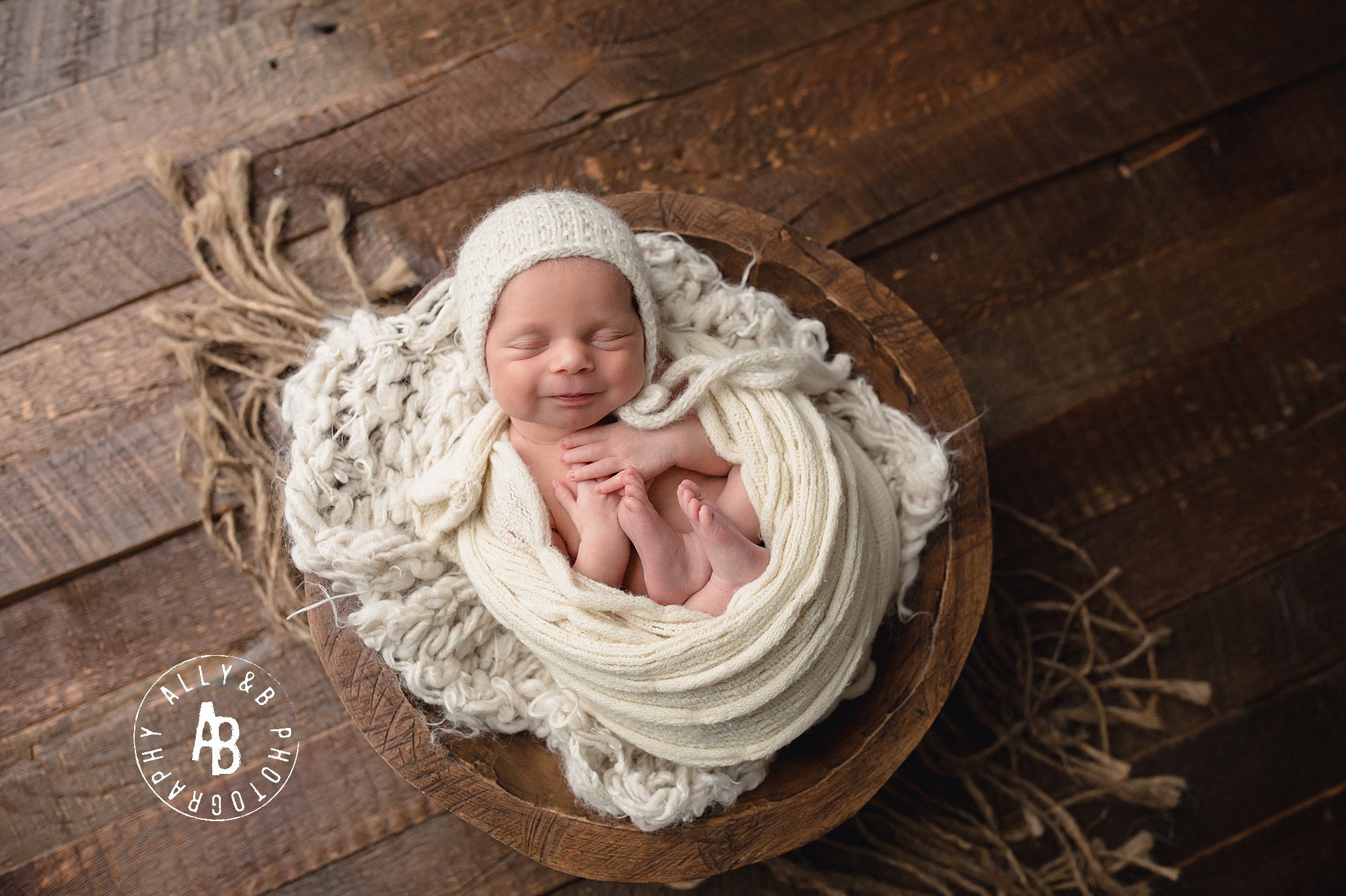 newborn photography plainfield.jpg