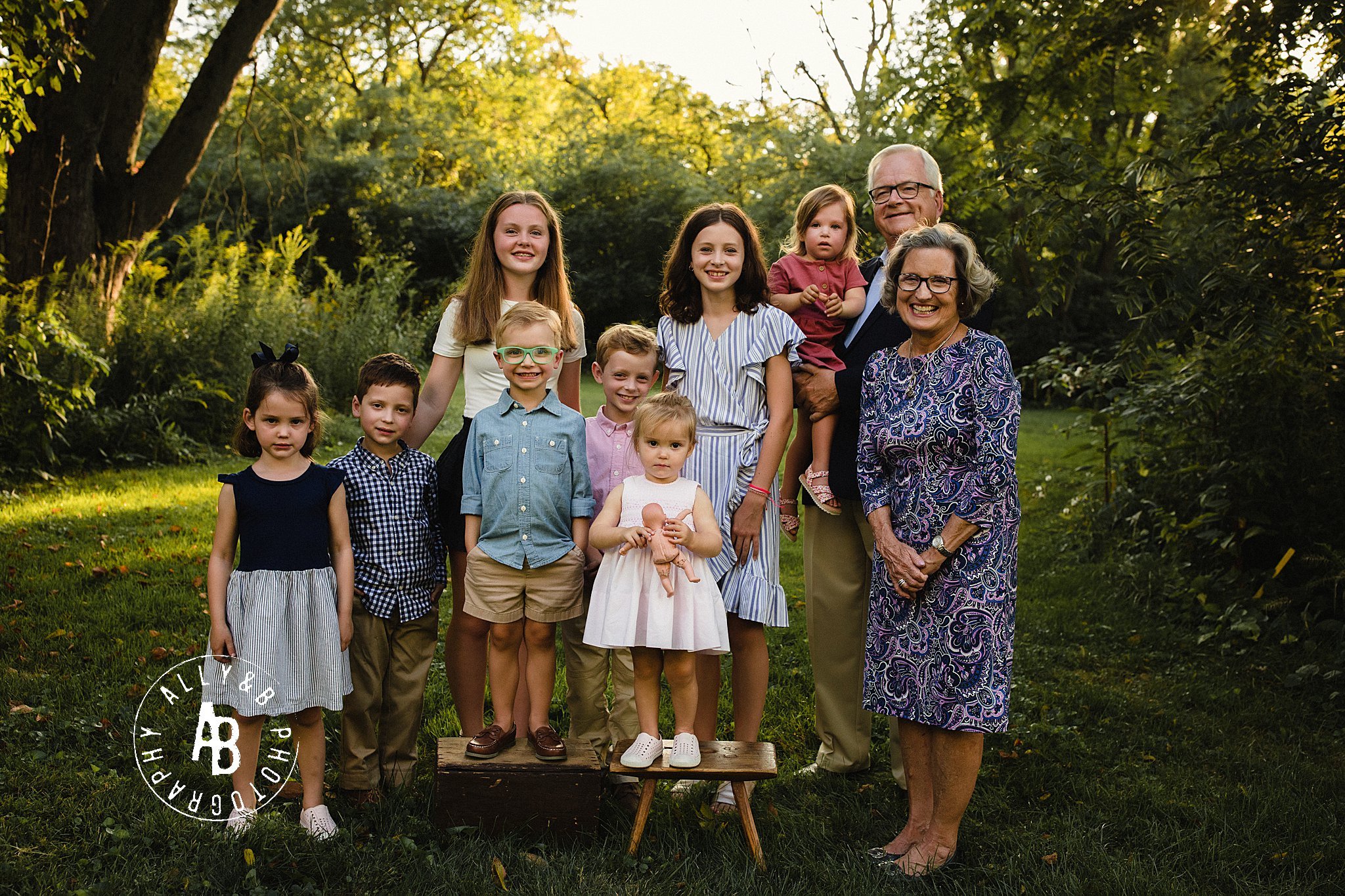 extended family photoshoot.jpg