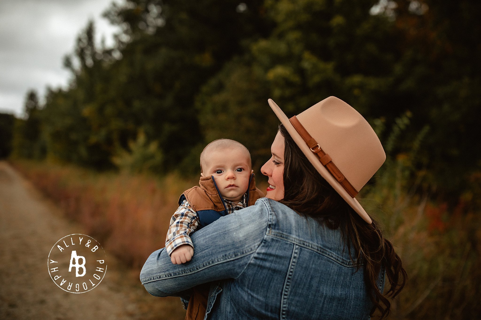 family photographer near me.jpg