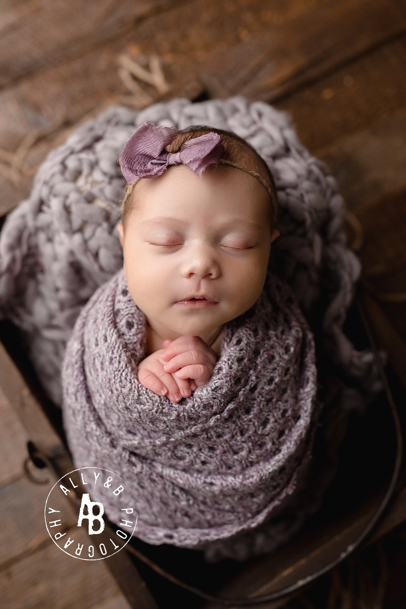 newborn photography glen ellyn.jpg