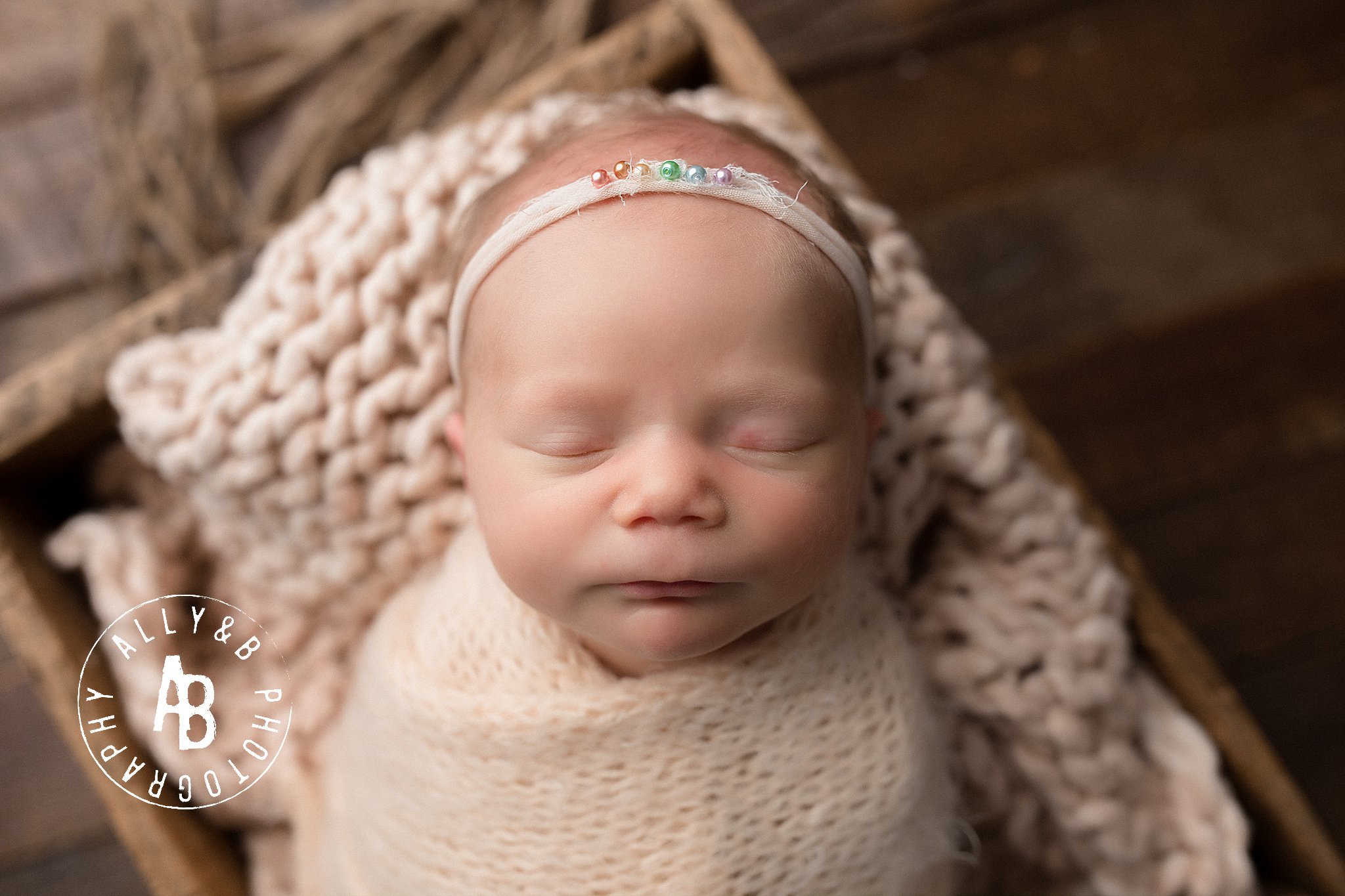 best newborn photographer chicago.jpg