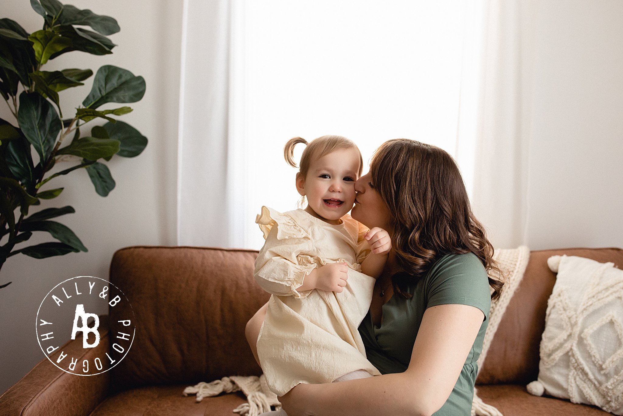 mommy and me mini sessions.jpg