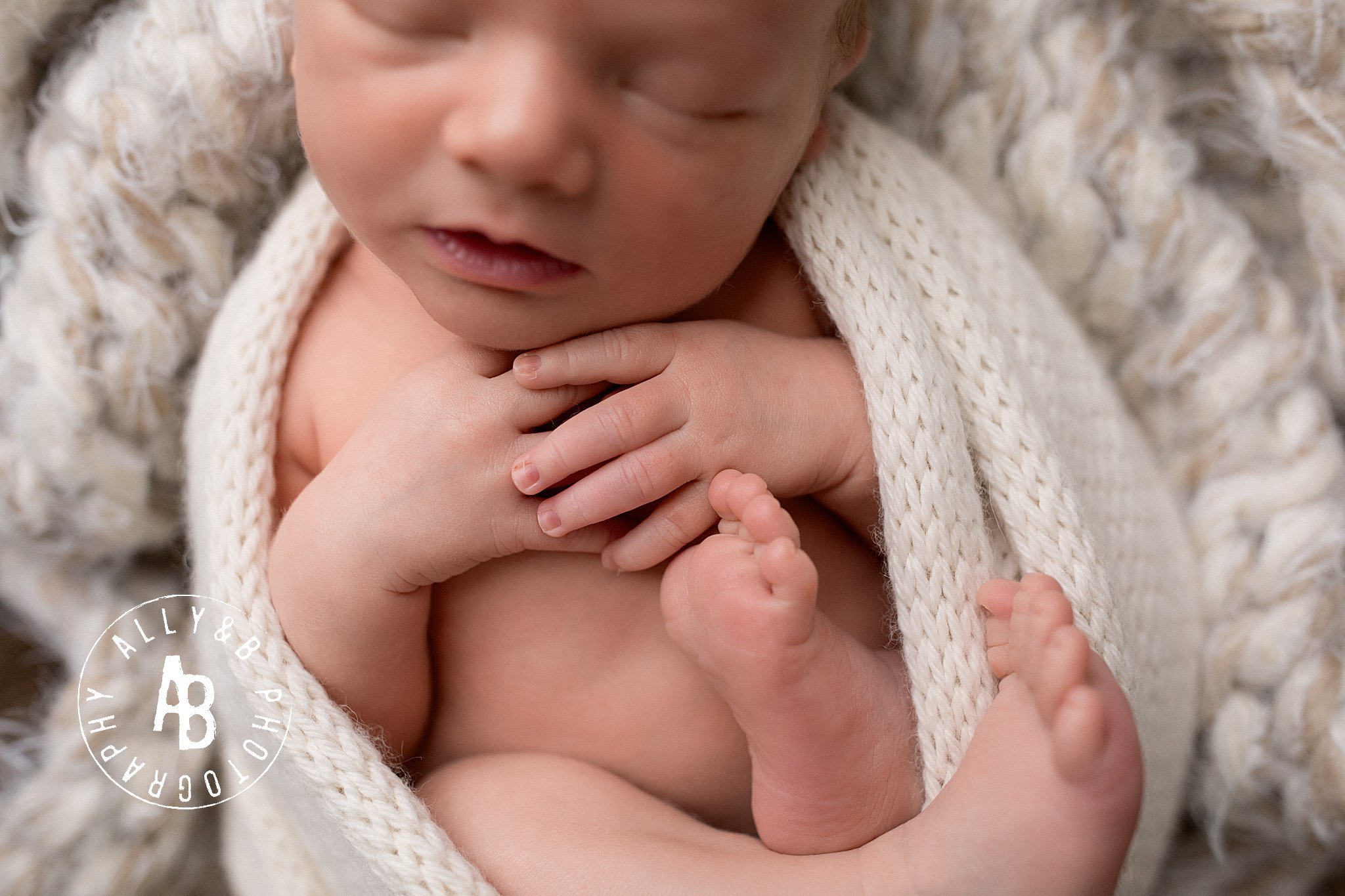 newborn photography.jpg