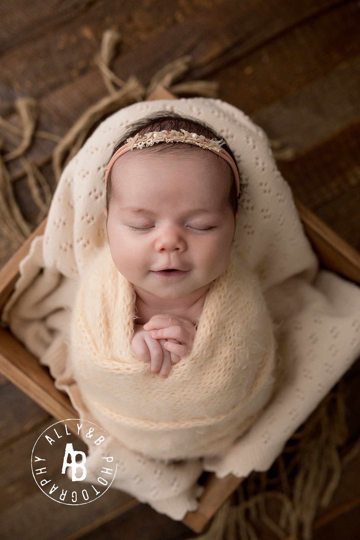 newborn photography elmhurst.jpg