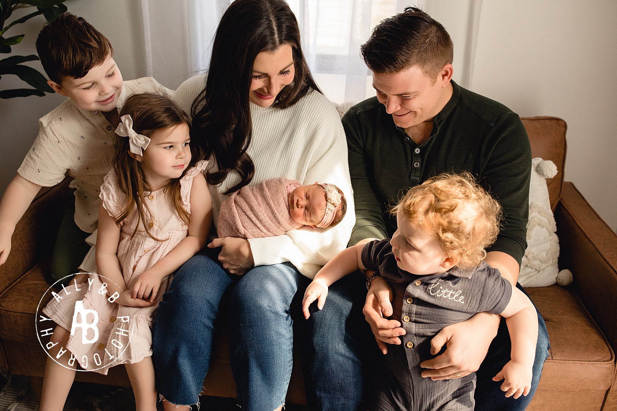 newborn photography.jpg