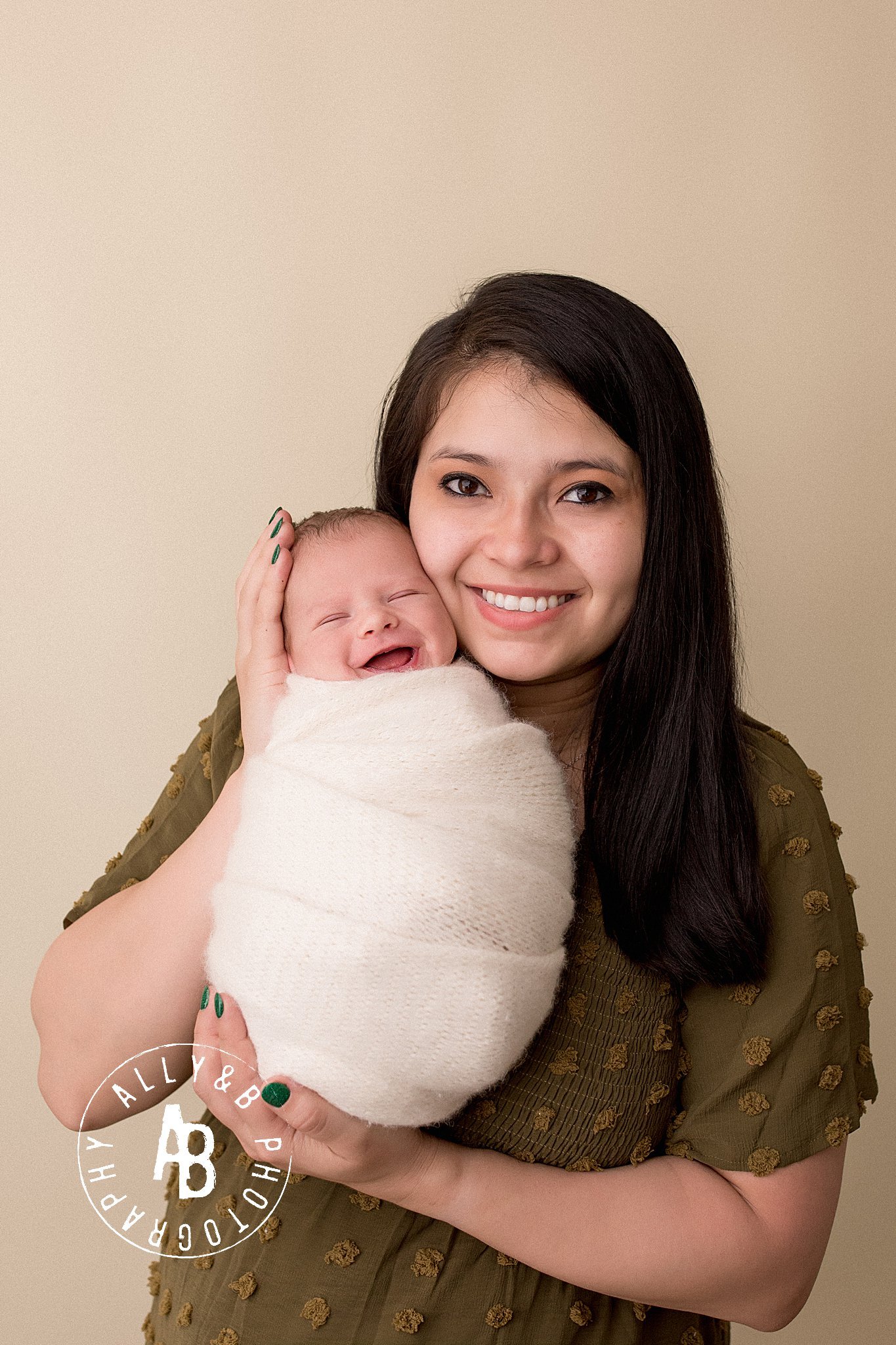 naperville newborn photography.jpg