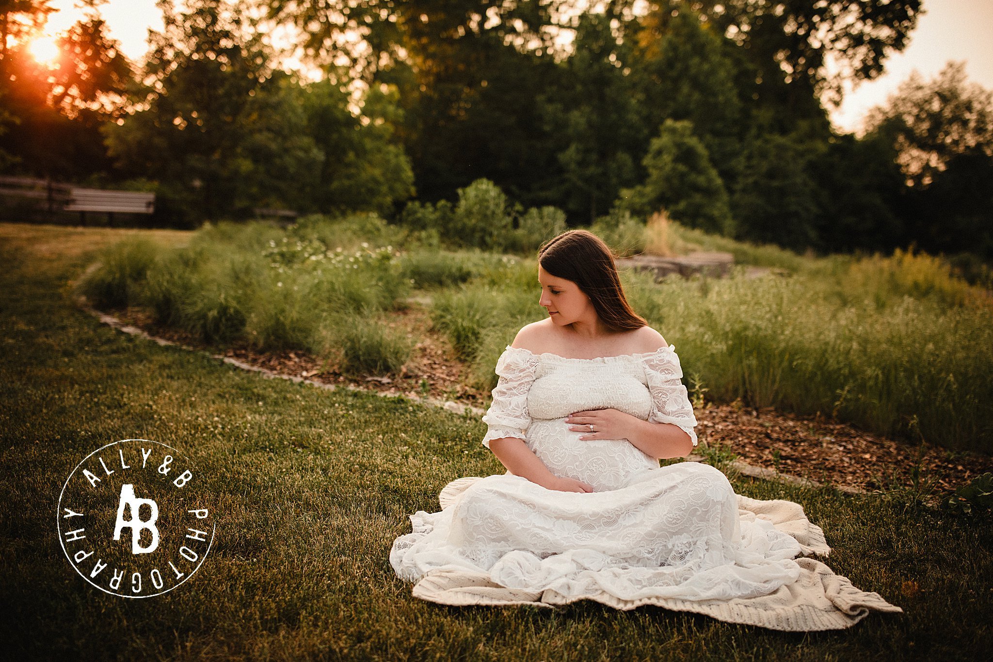 elmhurst maternity photographers.jpg