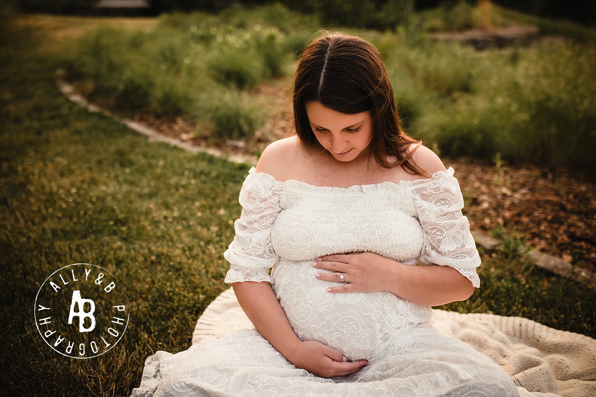 maternity photographers in elmhurst.jpg