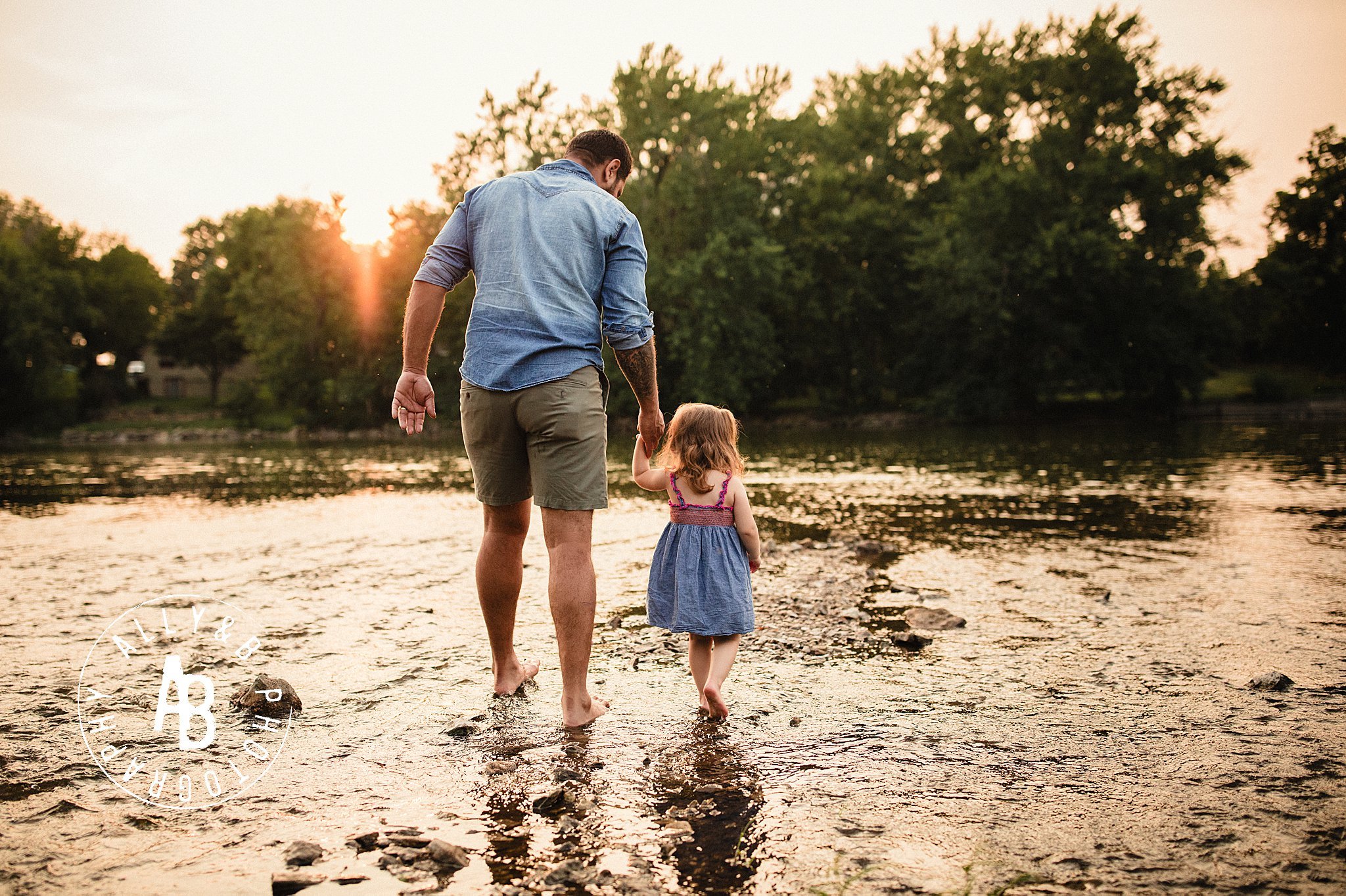 ally and b photography creek mini sessions.jpg