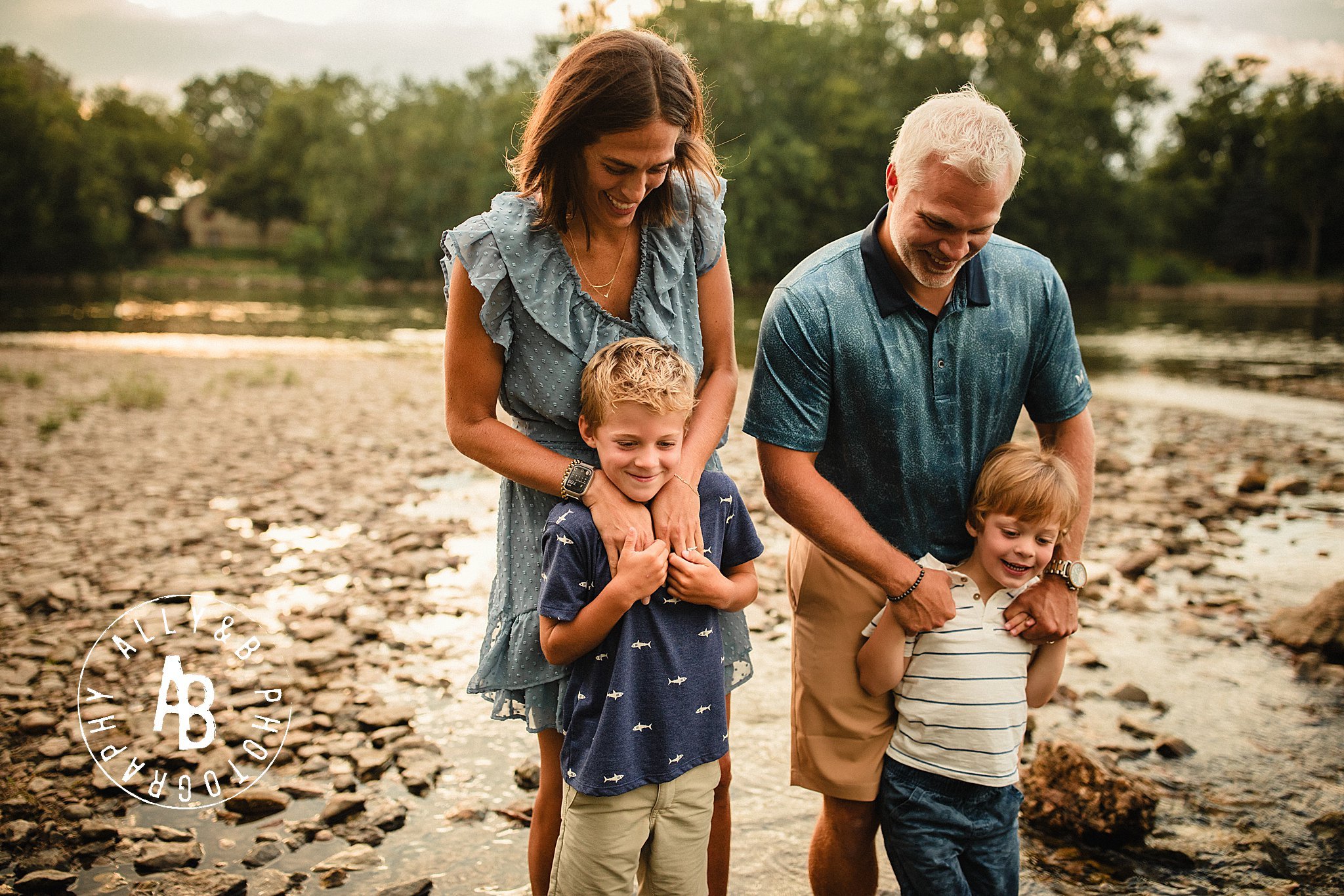 family photographers near me.jpg