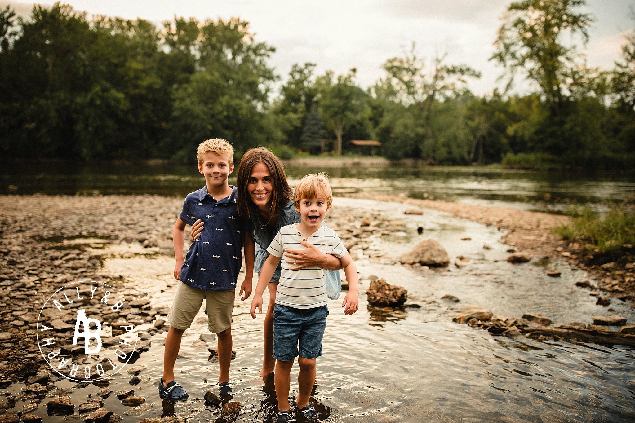 river mini sessions.jpg