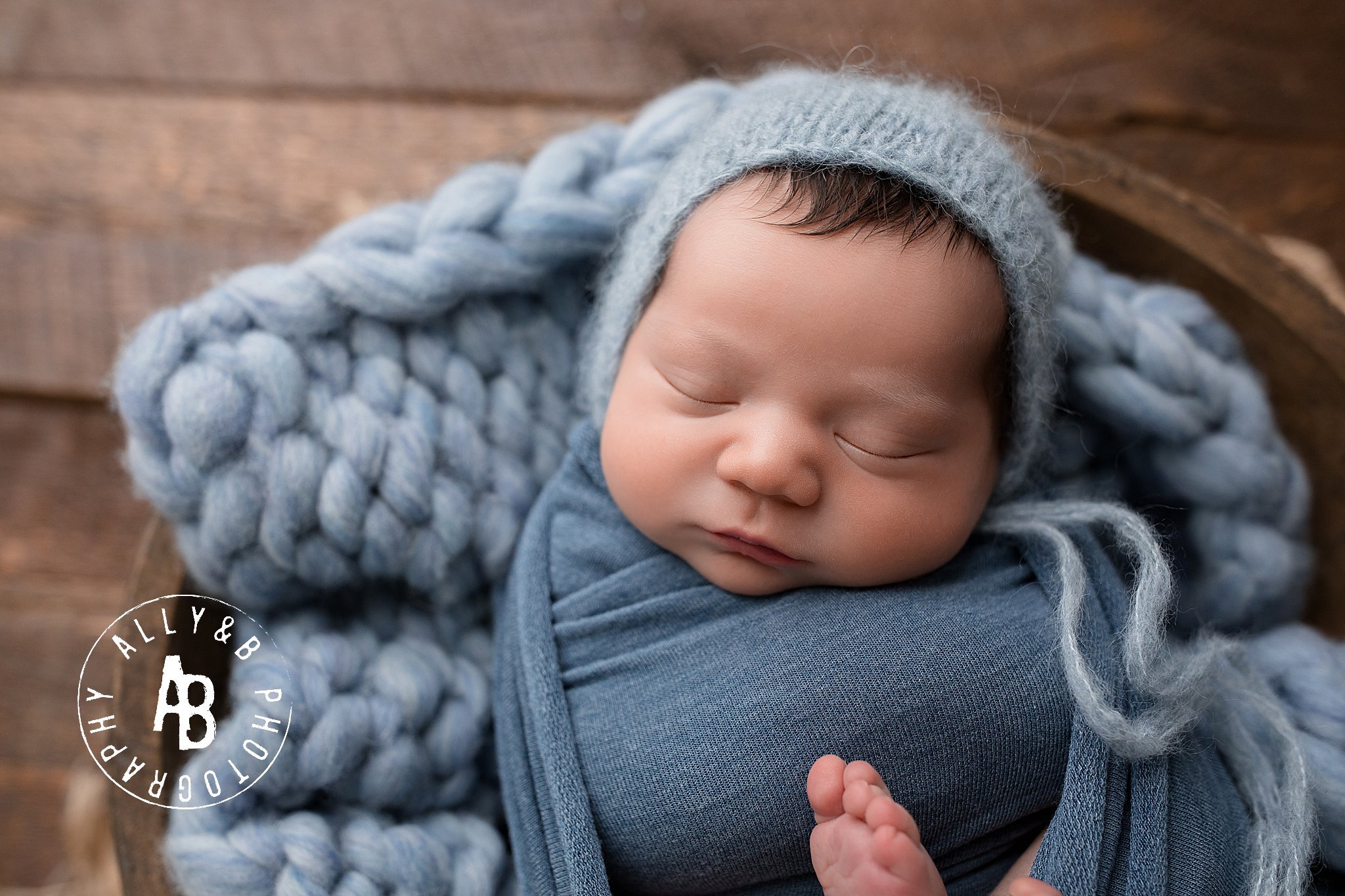 naperville newborn photography.jpg