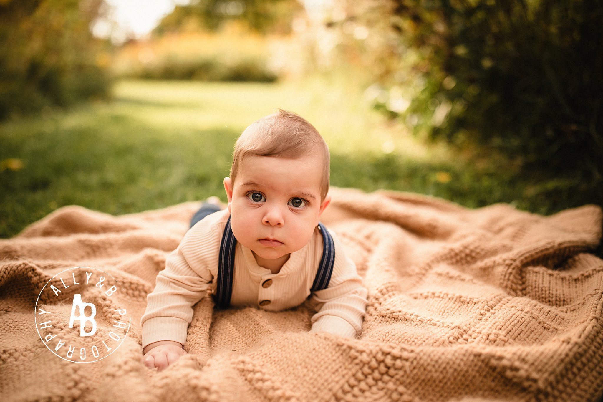 baby photographer.jpg