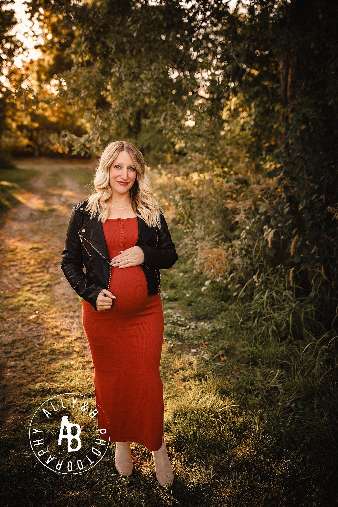 maternity photographers in naperville.jpg