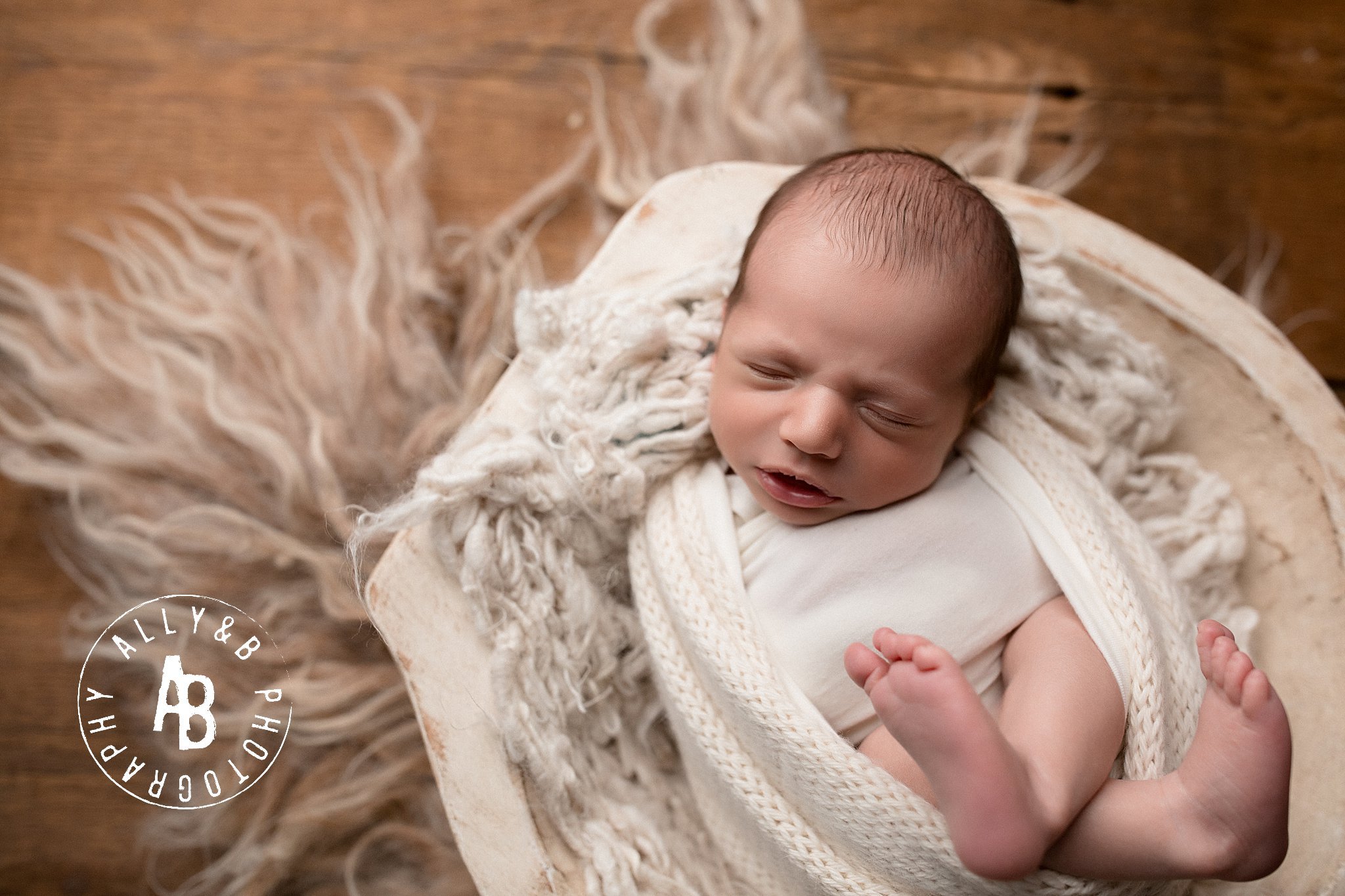 newborn photography near me.jpg