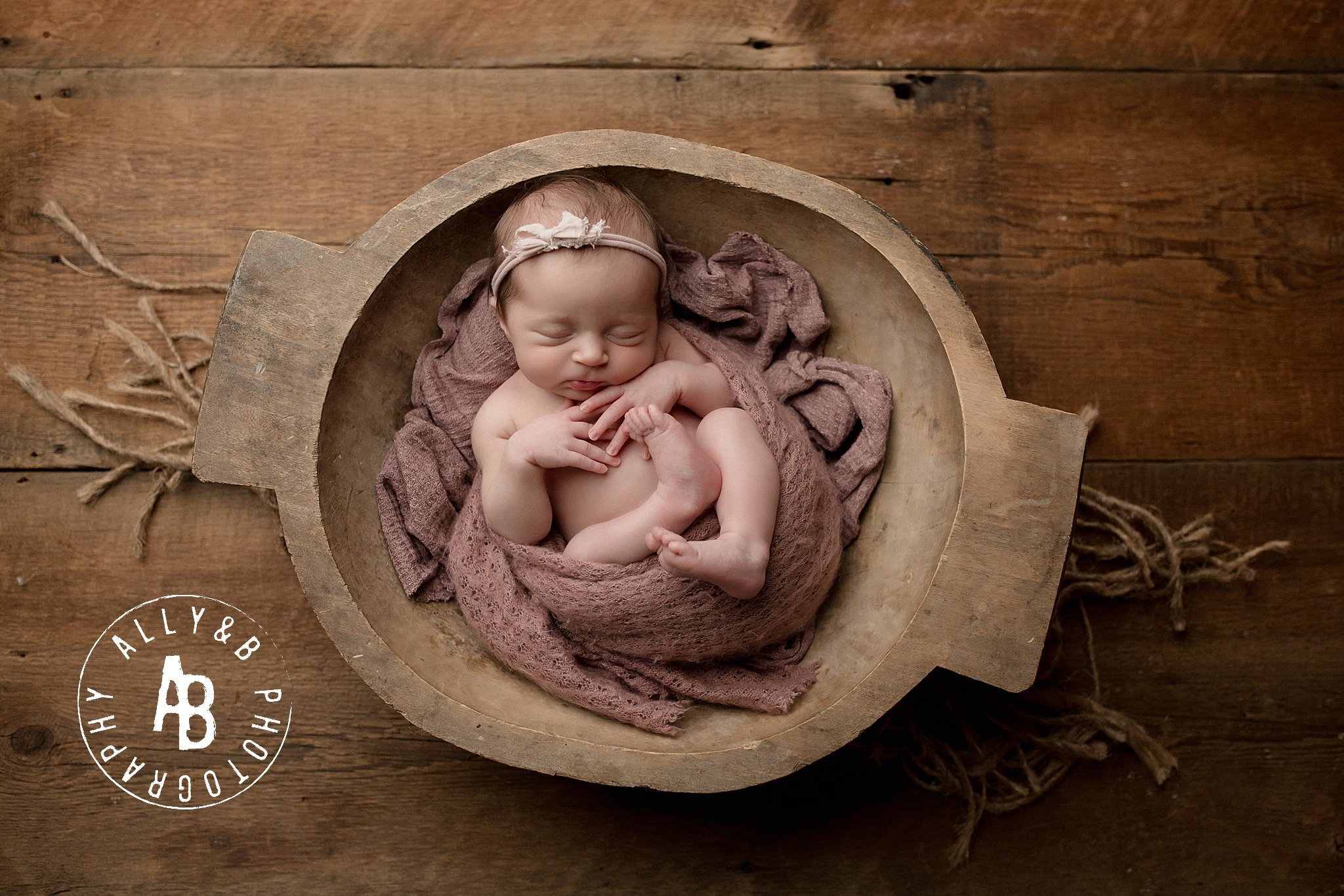 newborn photographer near me.jpg