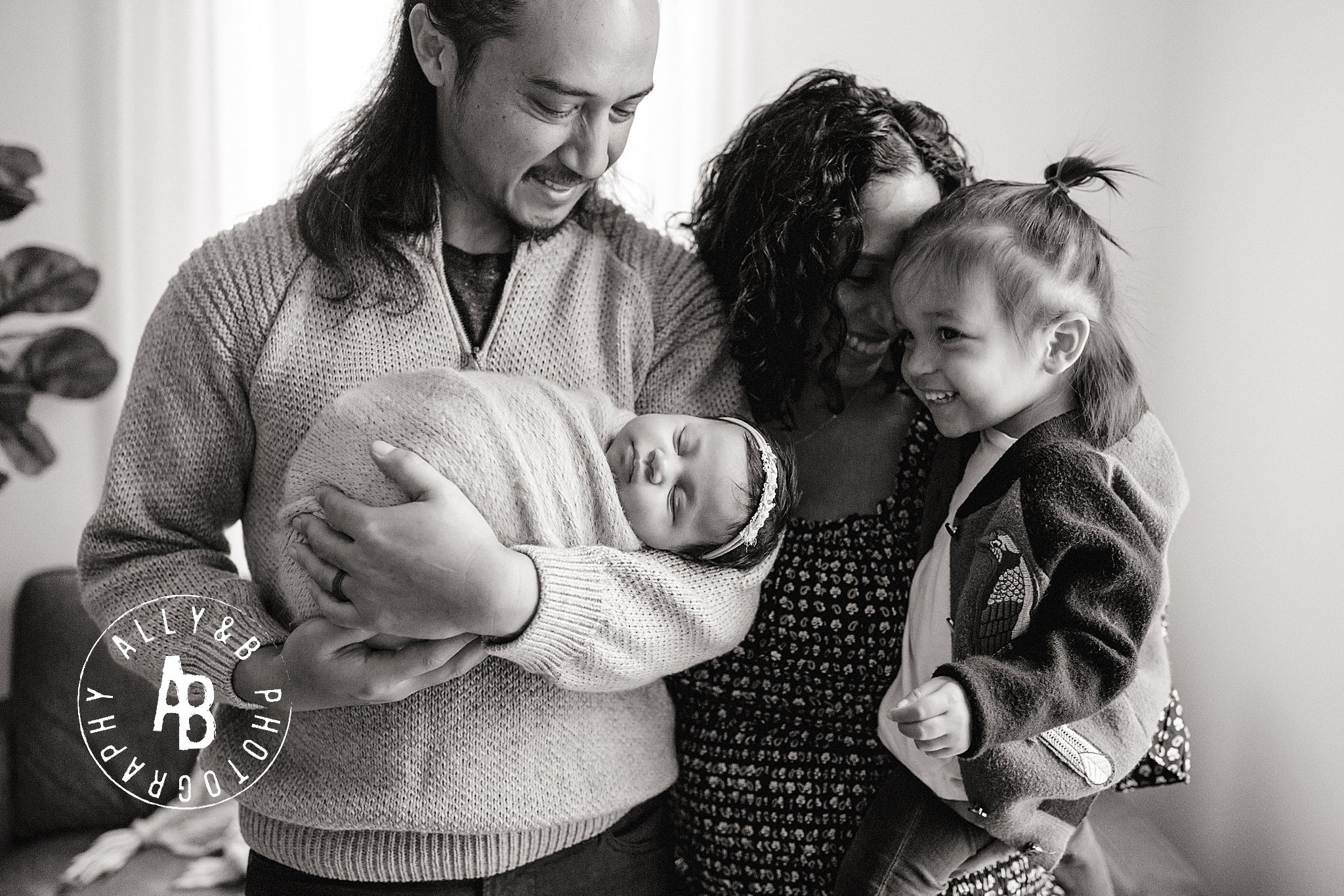 lifestyle newborn session.jpg