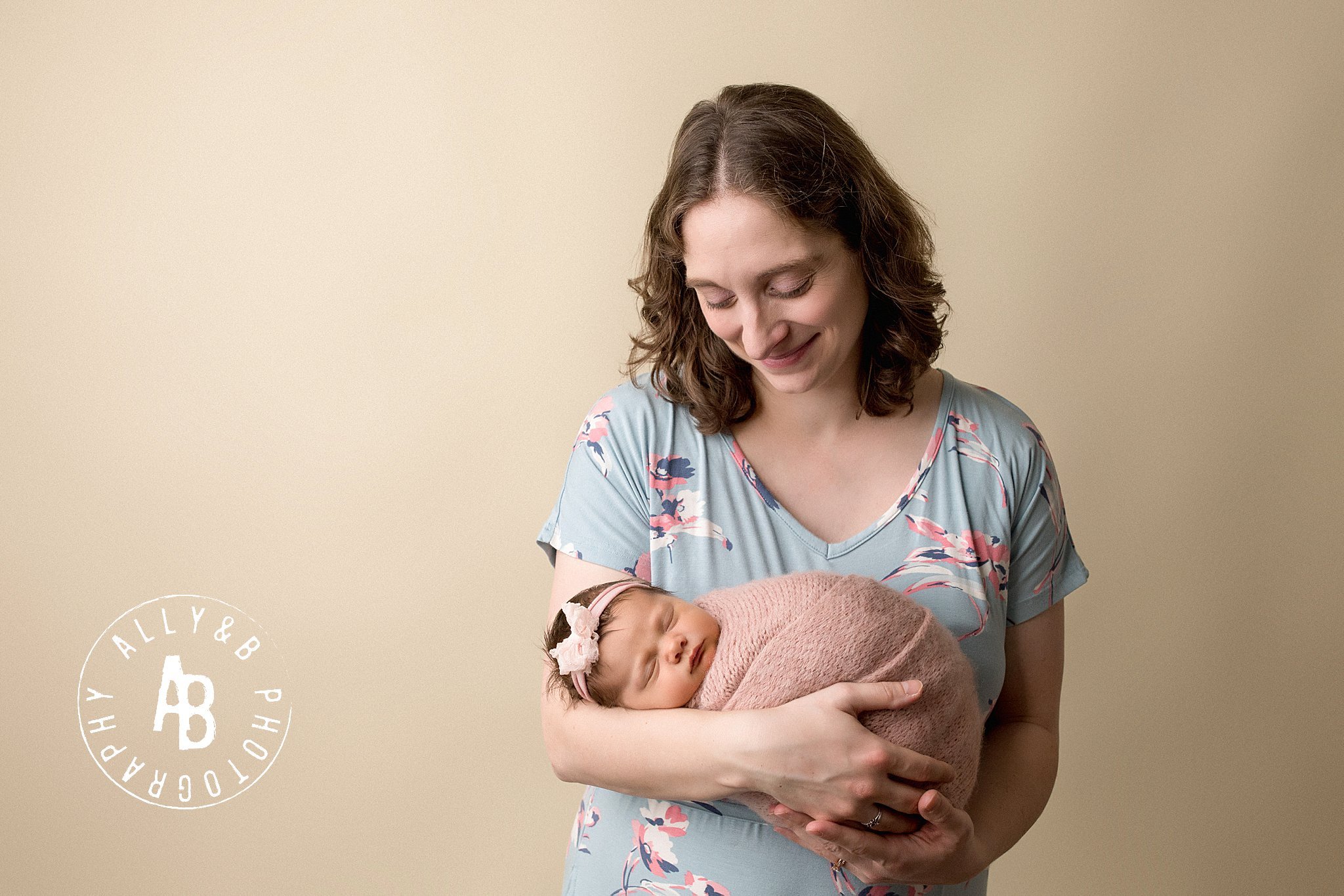 elmhurst newborn photography.jpg