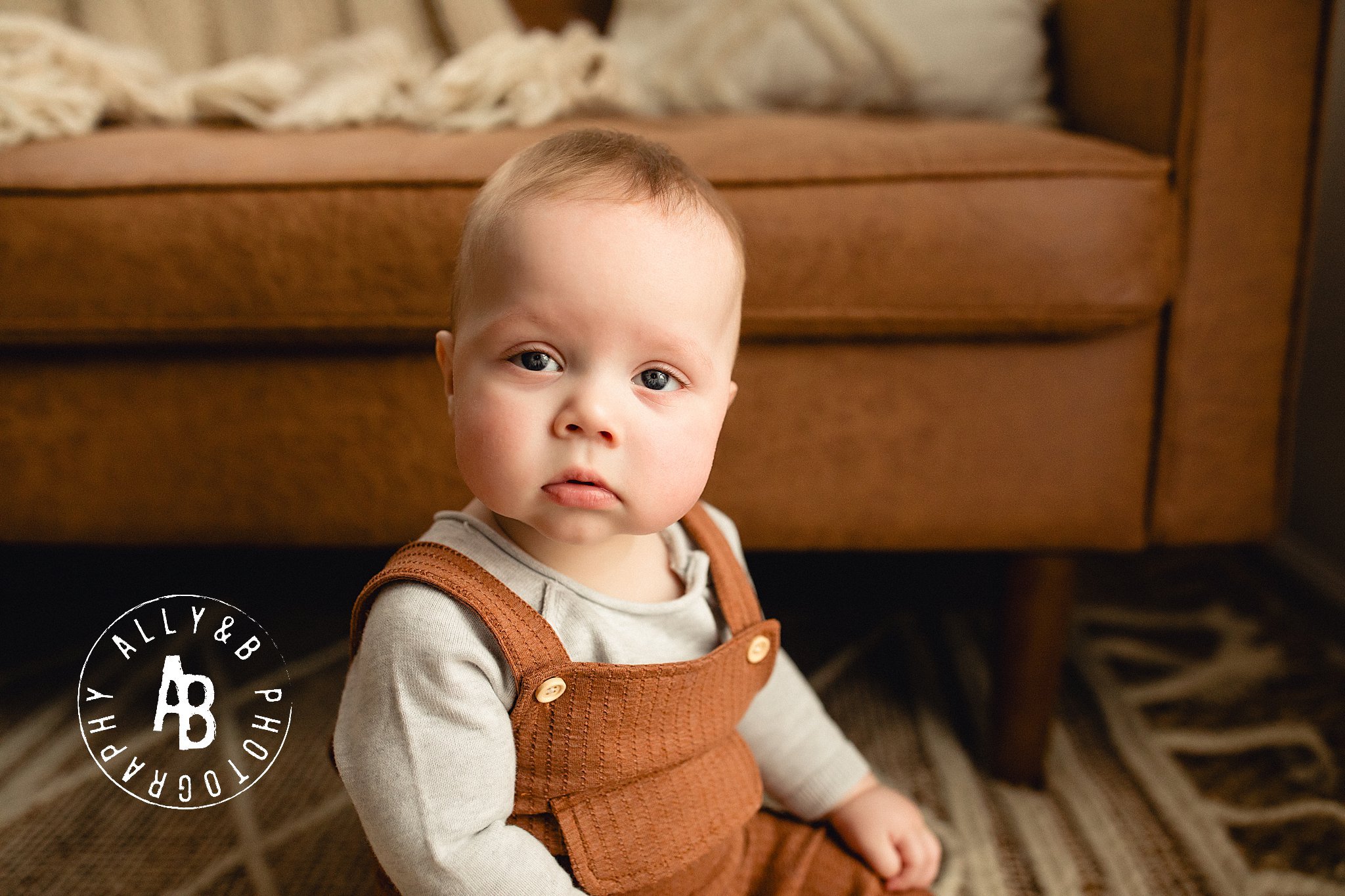infant photographer.jpg