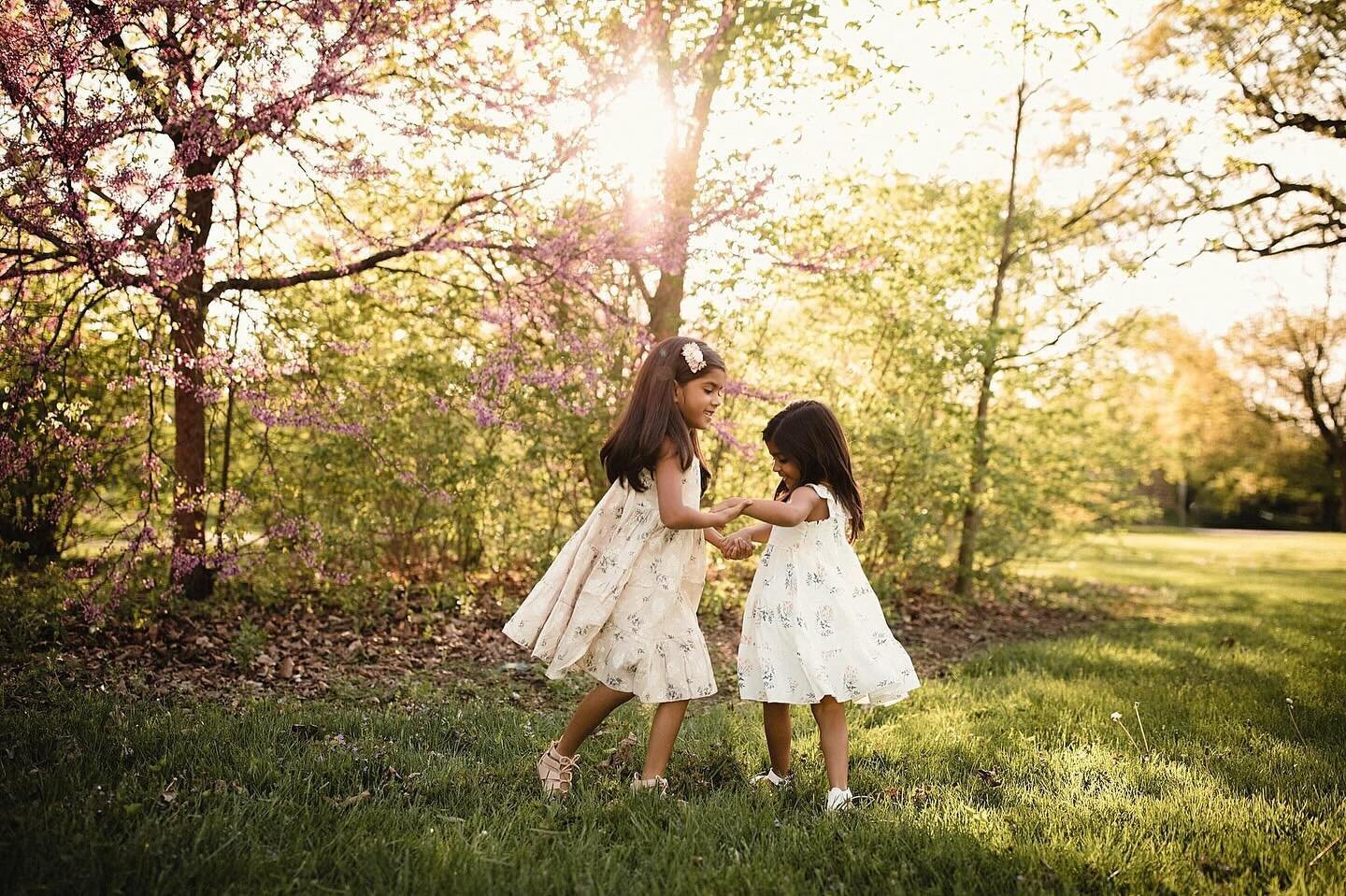 Will April showers bring May flowers? Warm weather is coming soon, which means outdoor sessions will be starting back up! I can&rsquo;t wait!  Now booking all sessions for 2024, including spring and summer mini sessions! ☀️🌷
View mini session info h