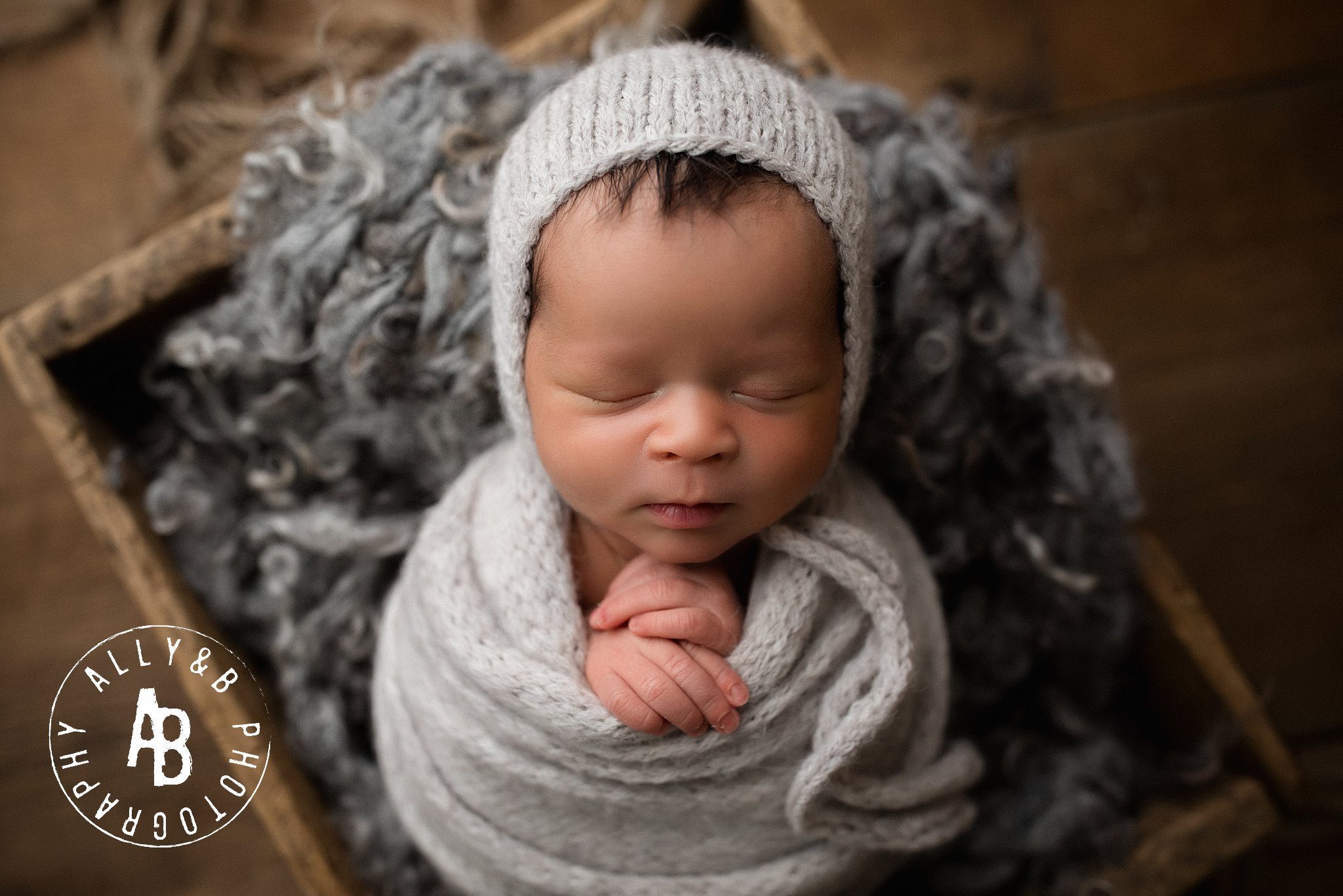 best newborn photographer.jpg