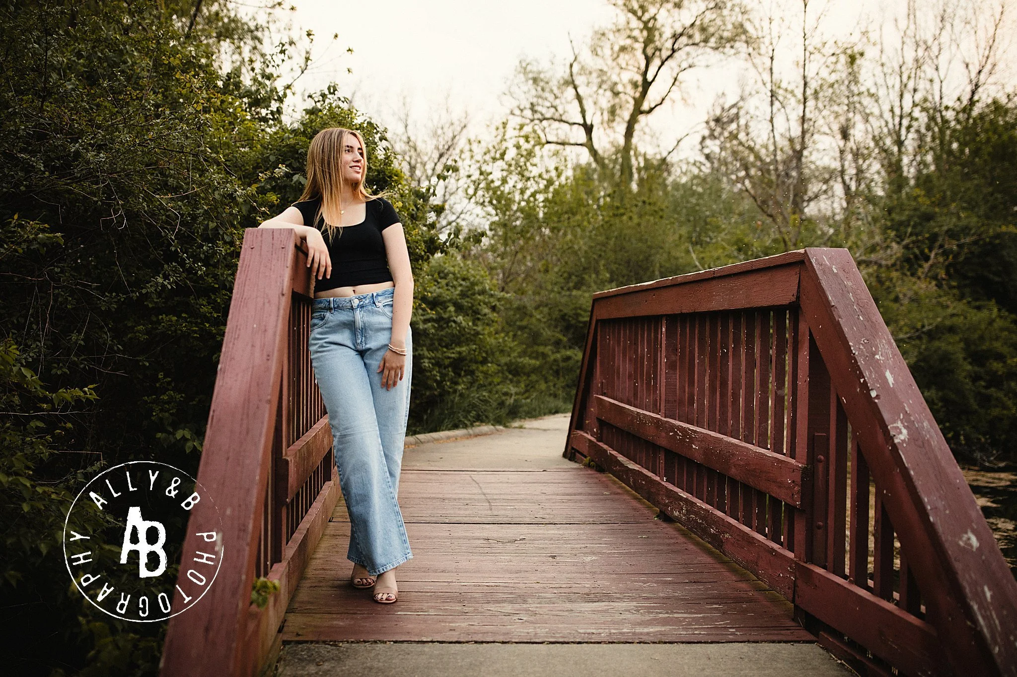 glen ellyn senior photographer.jpg