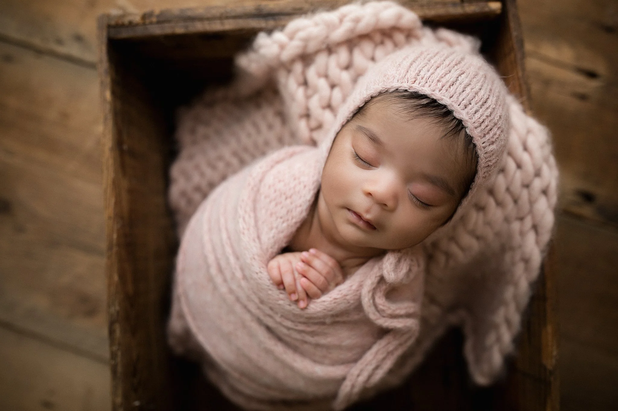 newborn photography naperville.jpg