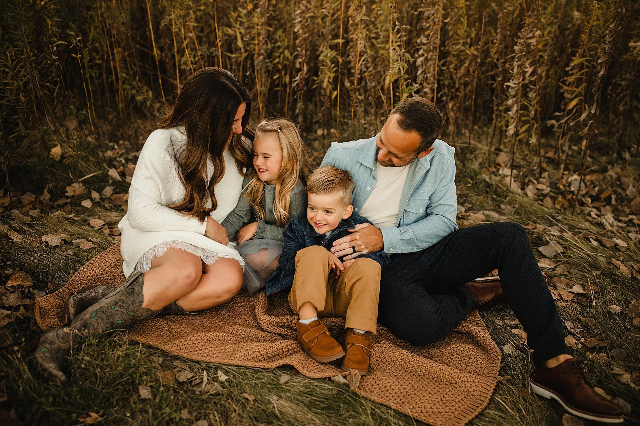 naperville maternity photographer.jpg