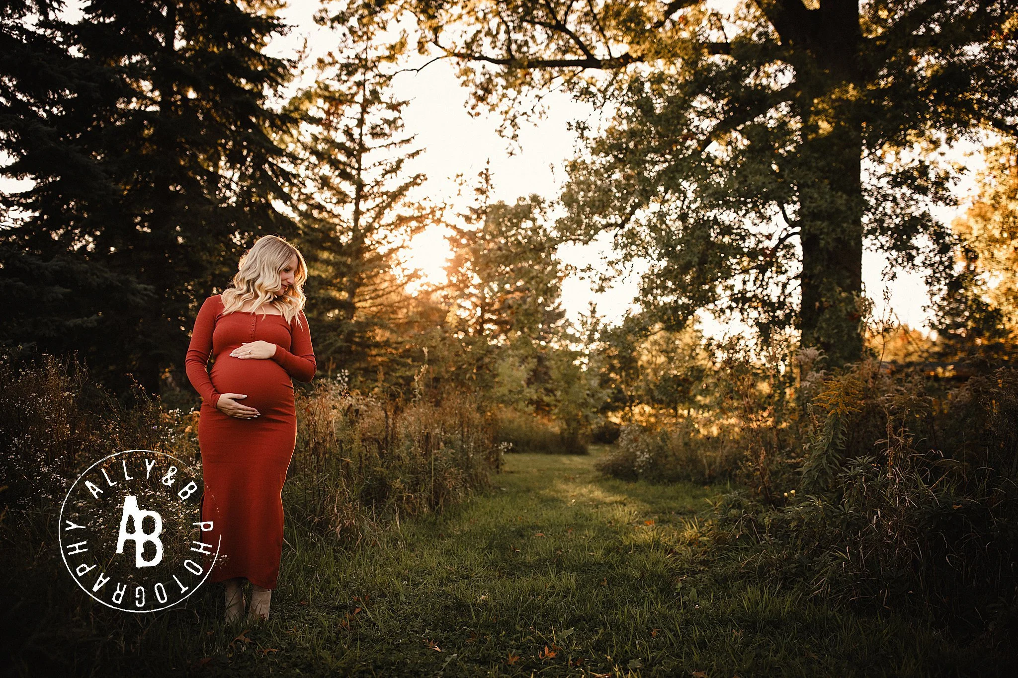 maternity photographer near me.jpg